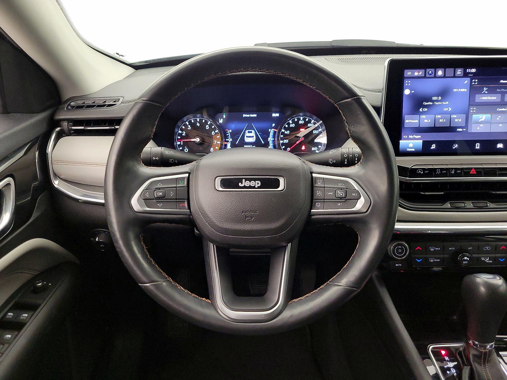 Thumbnail: 2022 Jeep Compass - 10