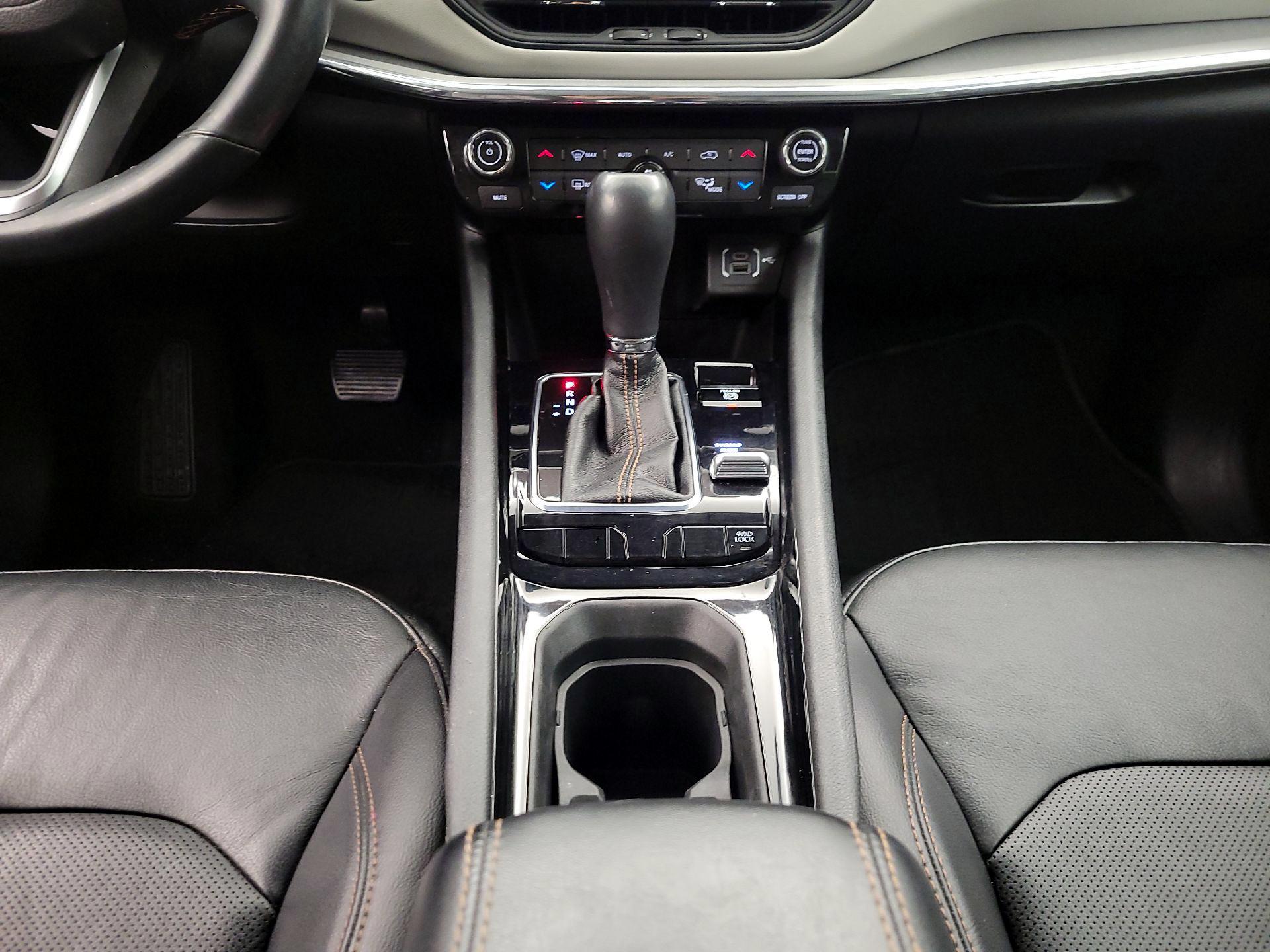 Thumbnail: 2022 Jeep Compass - 17