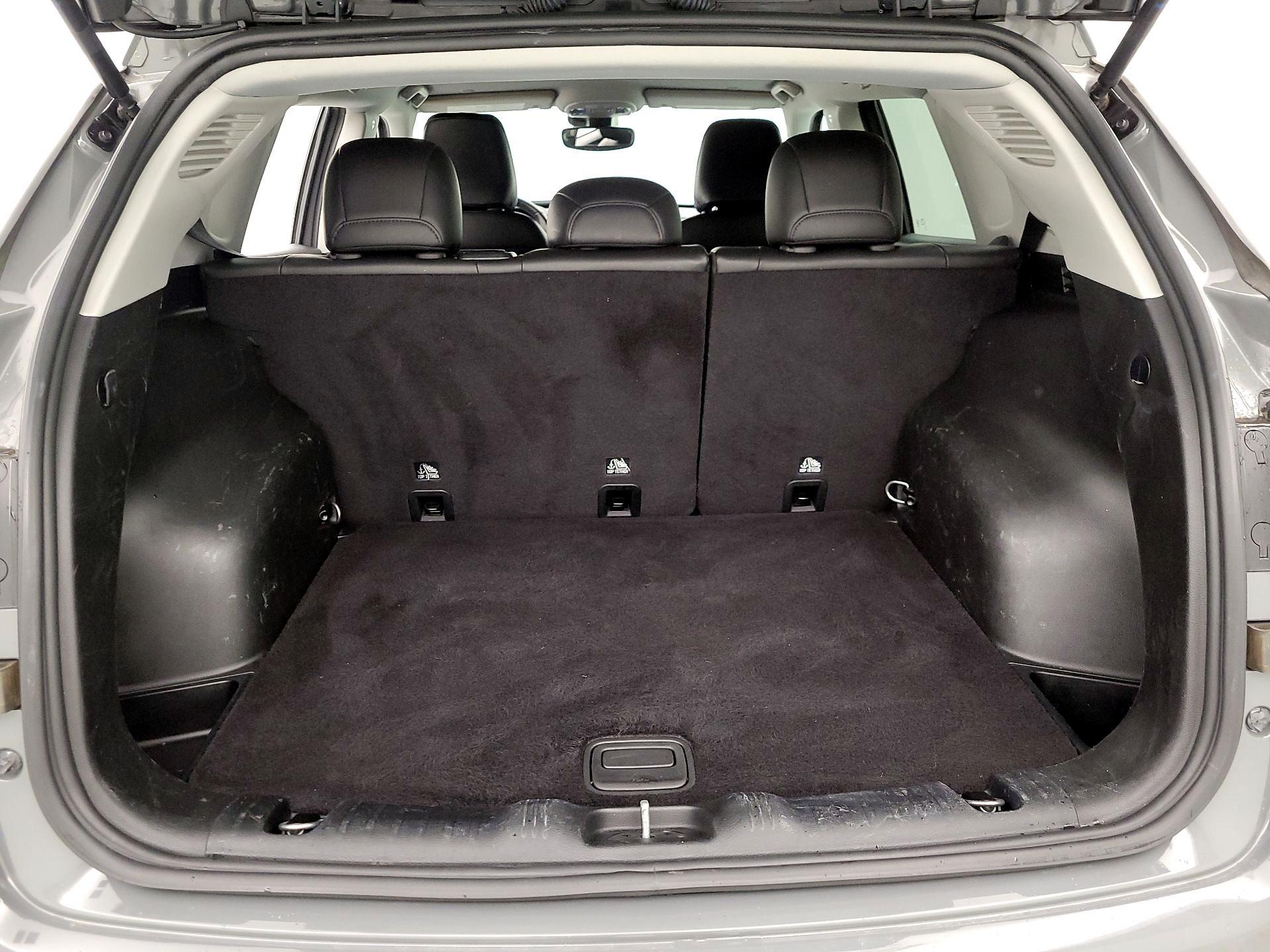 Thumbnail: 2022 Jeep Compass - 20