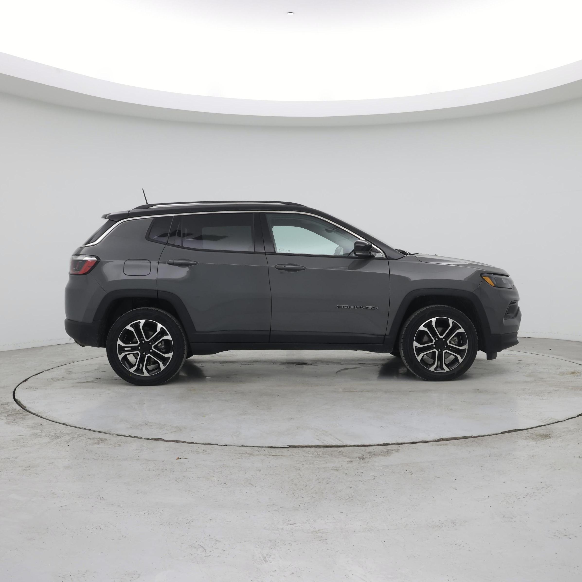 Thumbnail: 2022 Jeep Compass - 7
