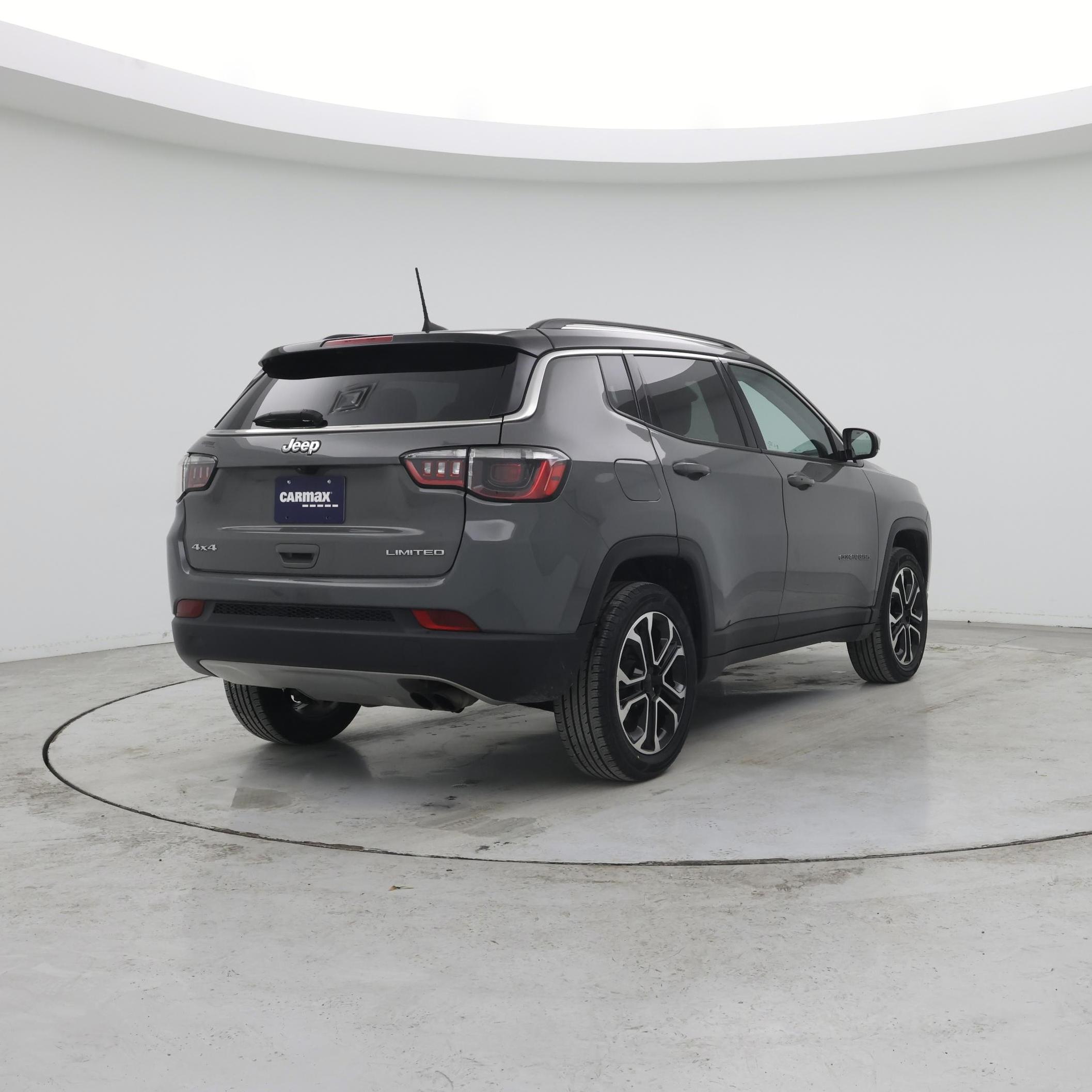 Thumbnail: 2022 Jeep Compass - 8