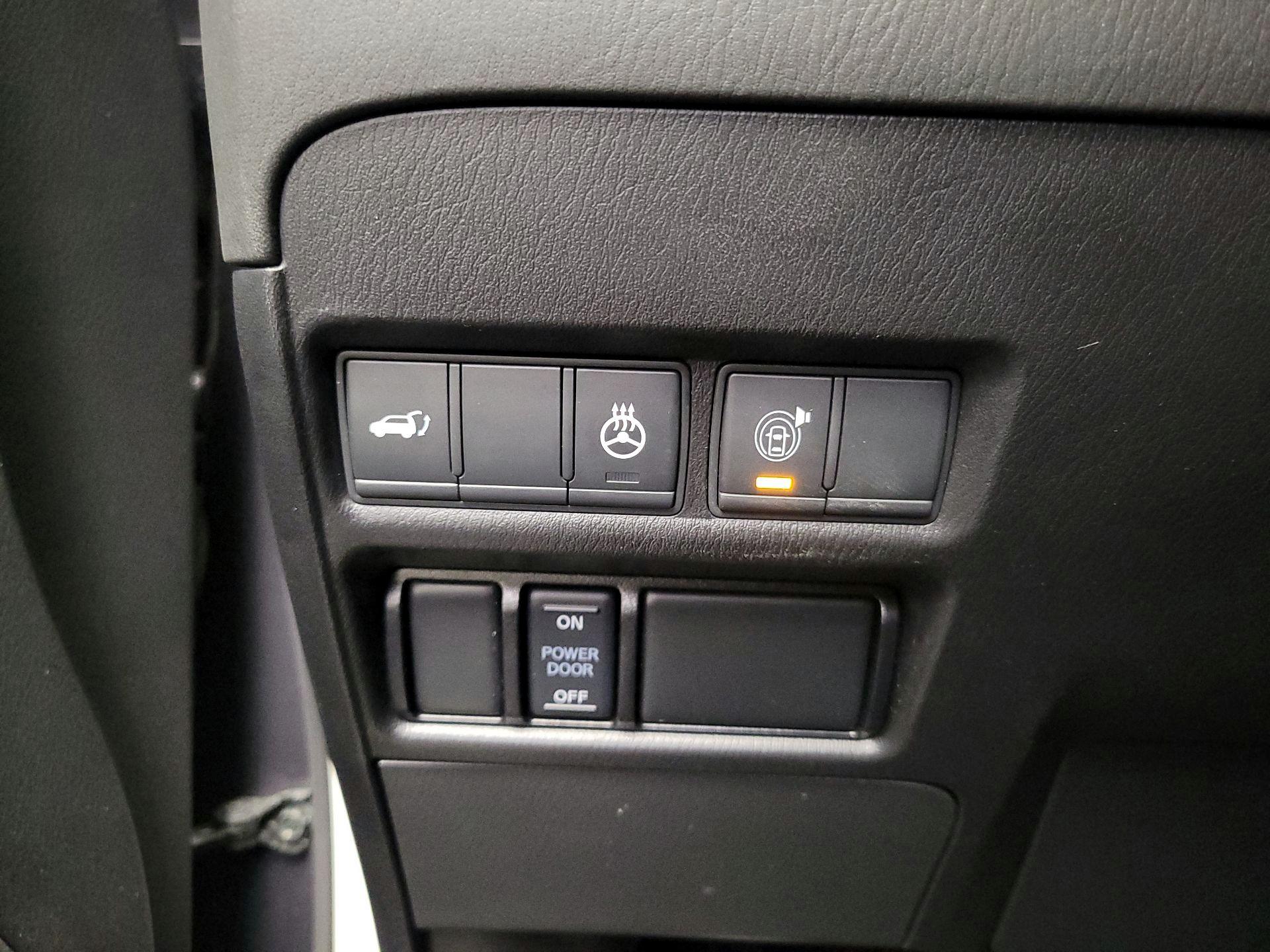 Thumbnail: 2022 INFINITI QX80 - 13