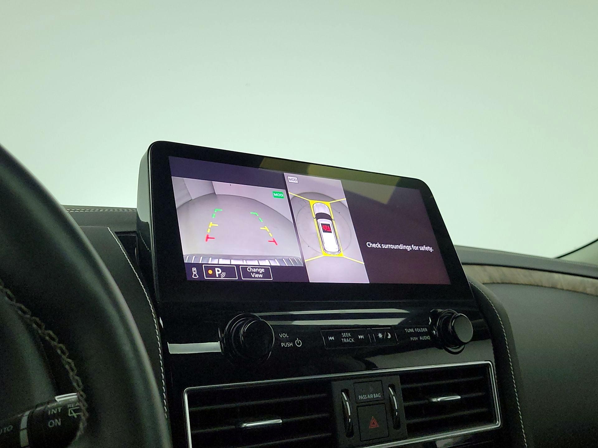 Thumbnail: 2022 INFINITI QX80 - 15