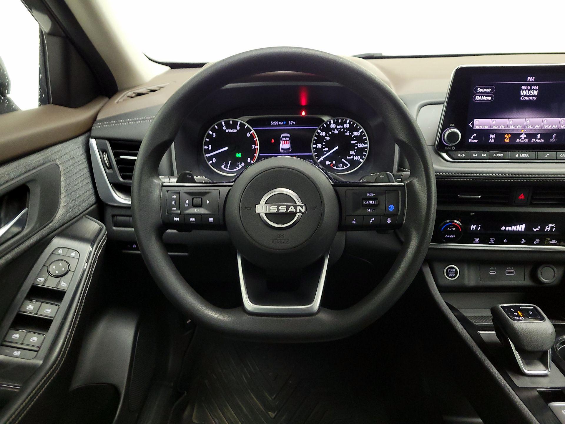 Thumbnail: 2023 Nissan Rogue - 10