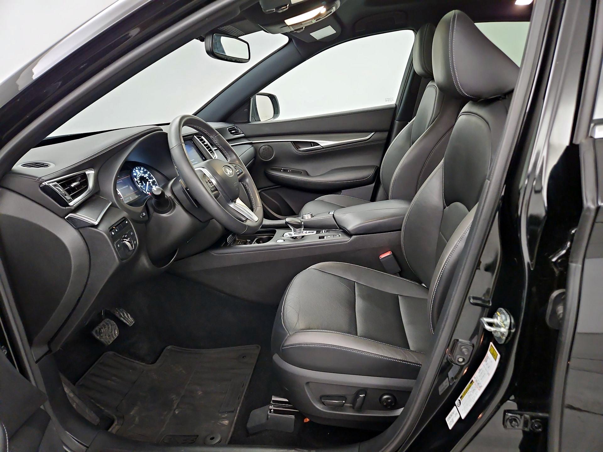 Thumbnail: 2023 INFINITI QX55 - 11