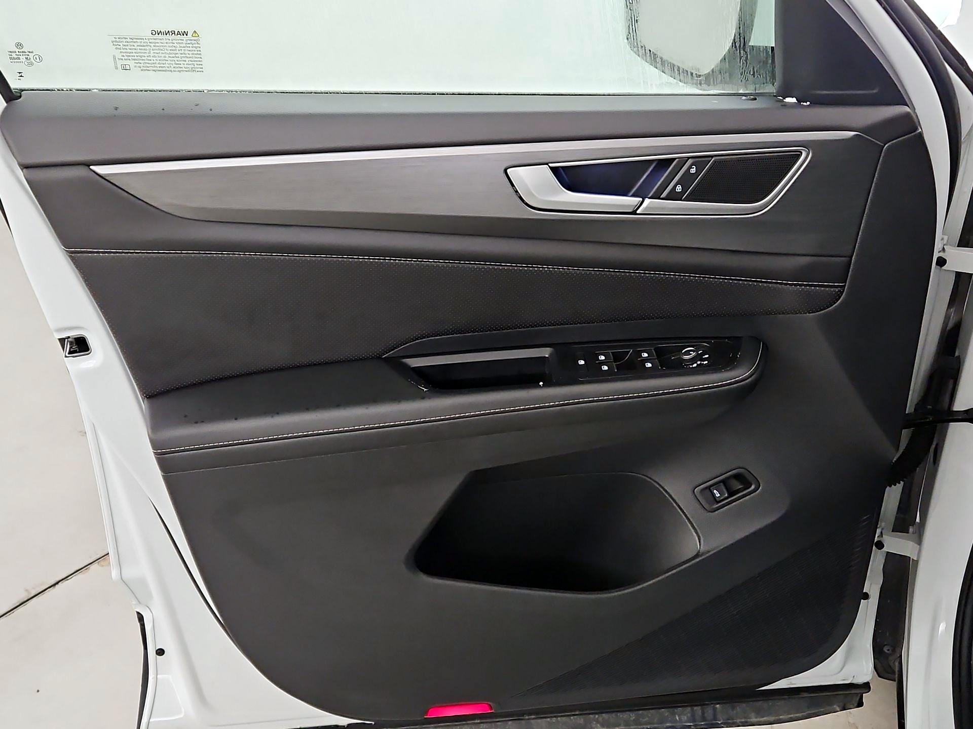 Thumbnail: 2025 Volkswagen Atlas - 12