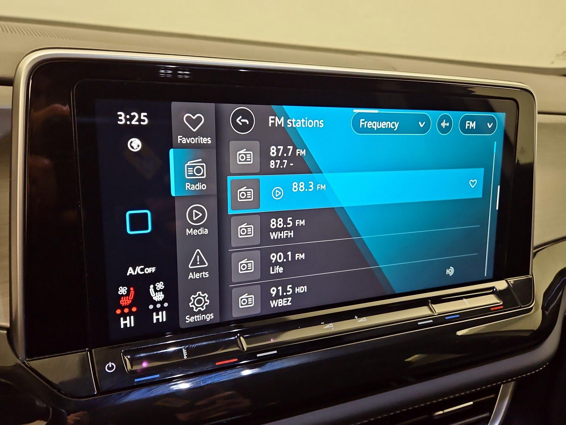 Thumbnail: 2025 Volkswagen Atlas - 15