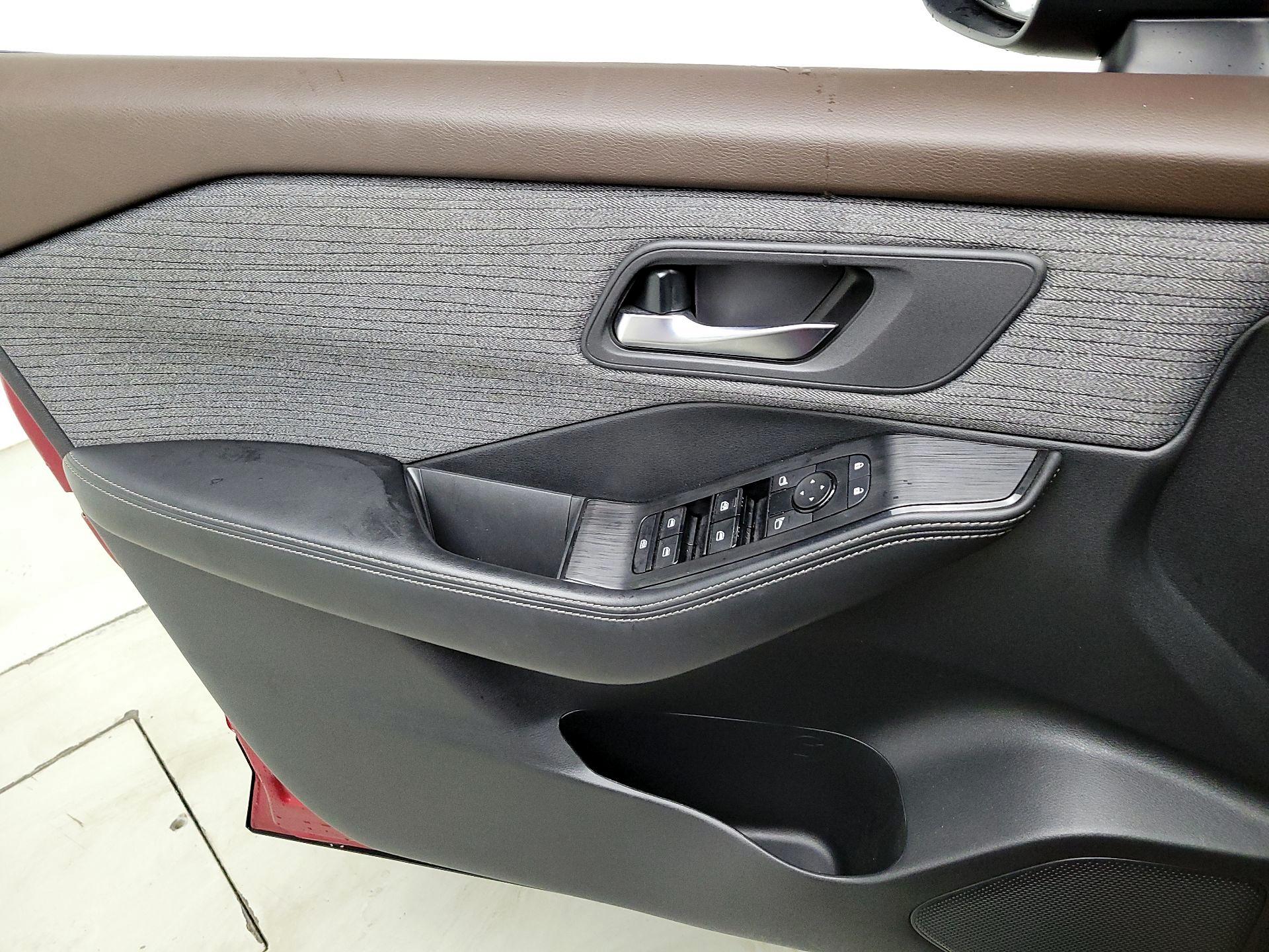 Thumbnail: 2023 Nissan Rogue - 12