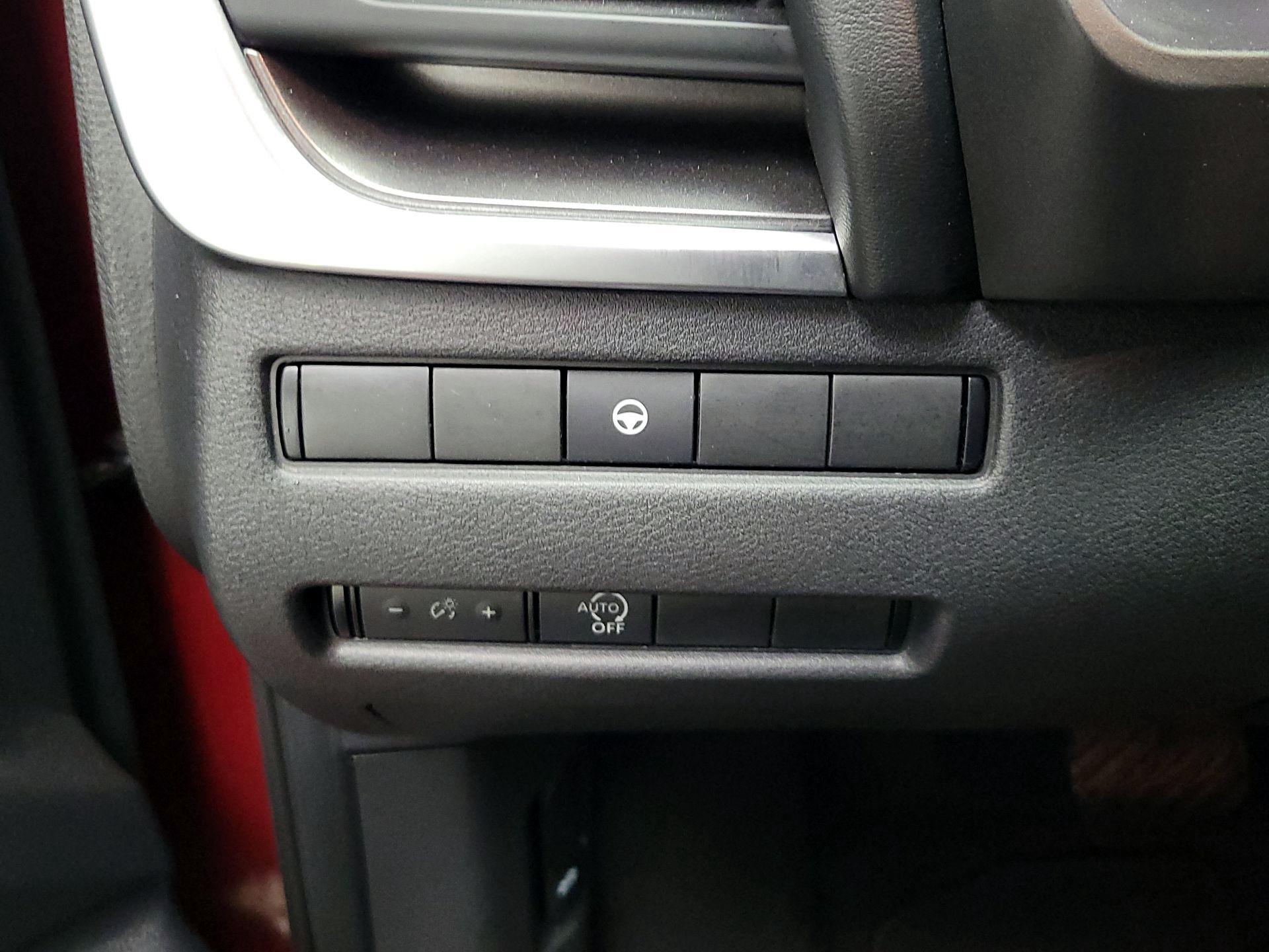 Thumbnail: 2023 Nissan Rogue - 13