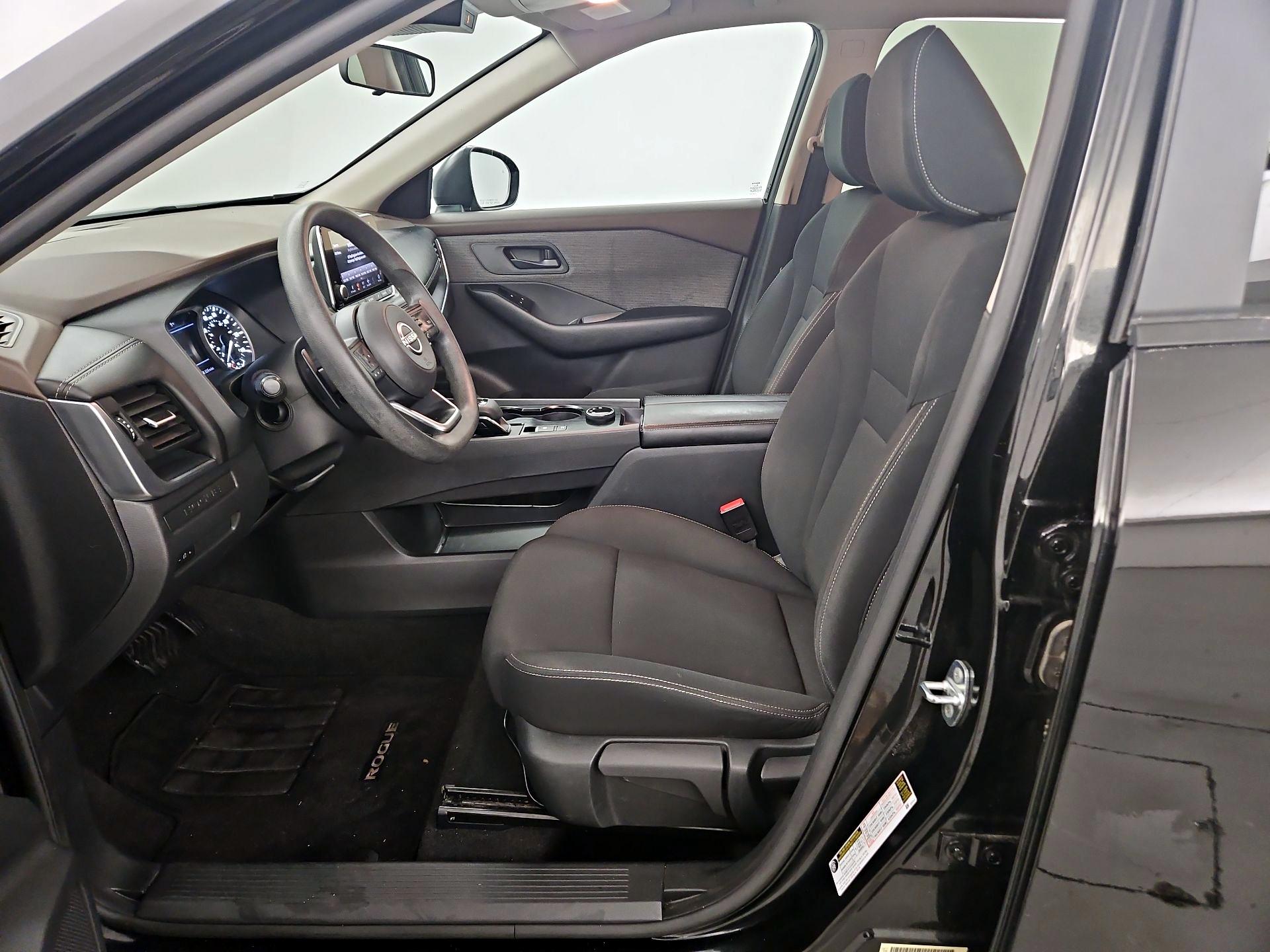 Thumbnail: 2023 Nissan Rogue - 11