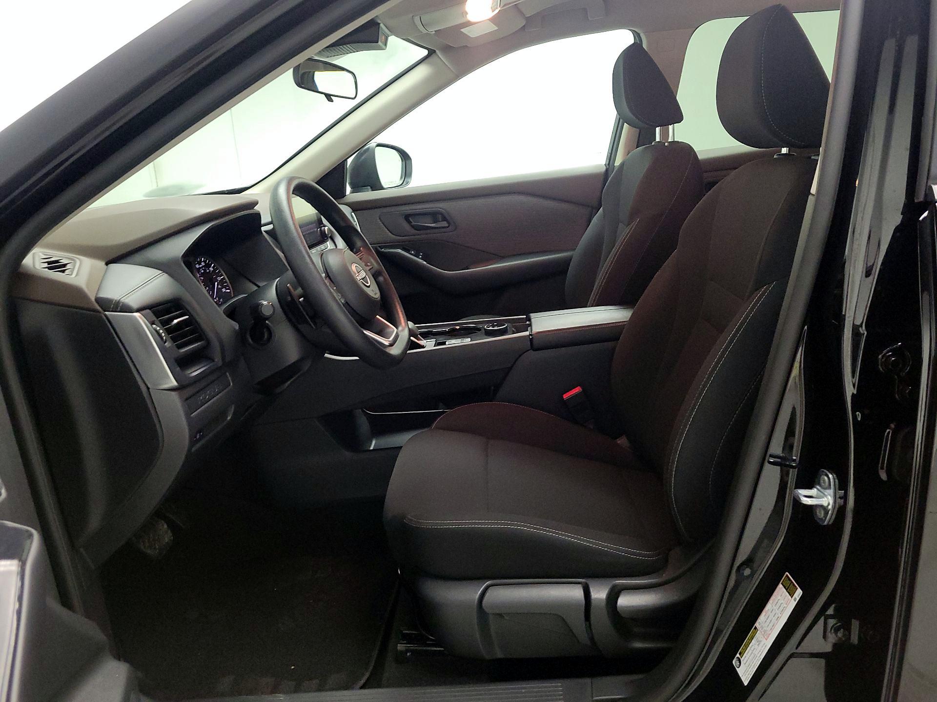 Thumbnail: 2023 Nissan Rogue - 11