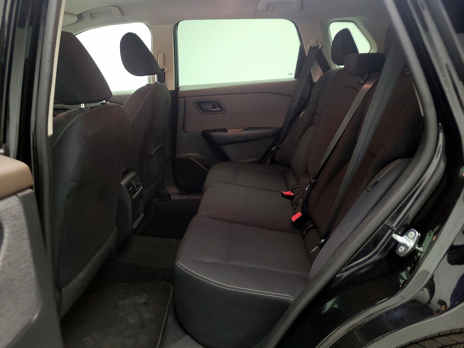 Thumbnail: 2023 Nissan Rogue - 18