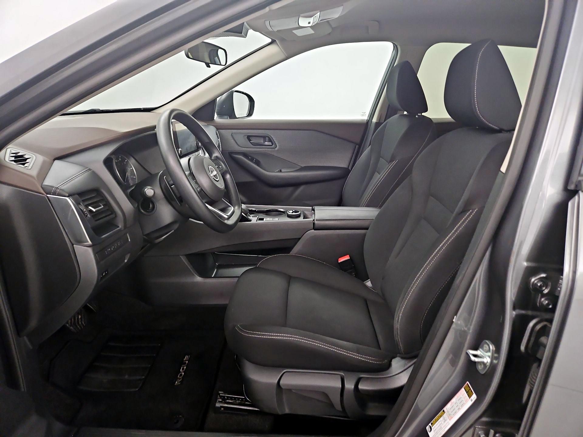 Thumbnail: 2023 Nissan Rogue - 11