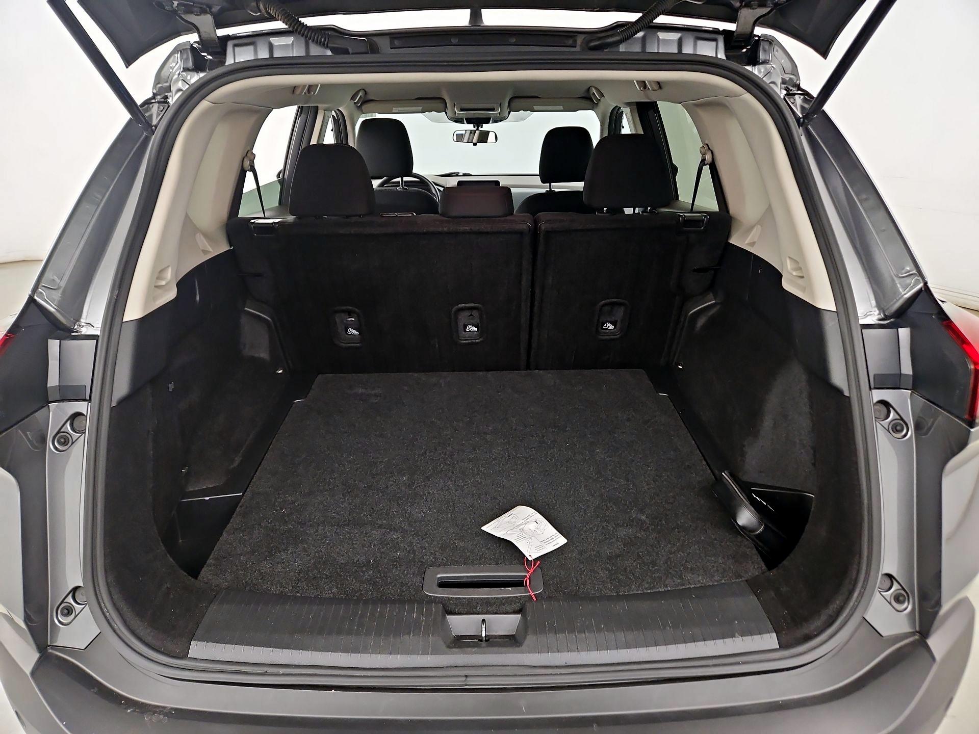 Thumbnail: 2023 Nissan Rogue - 20