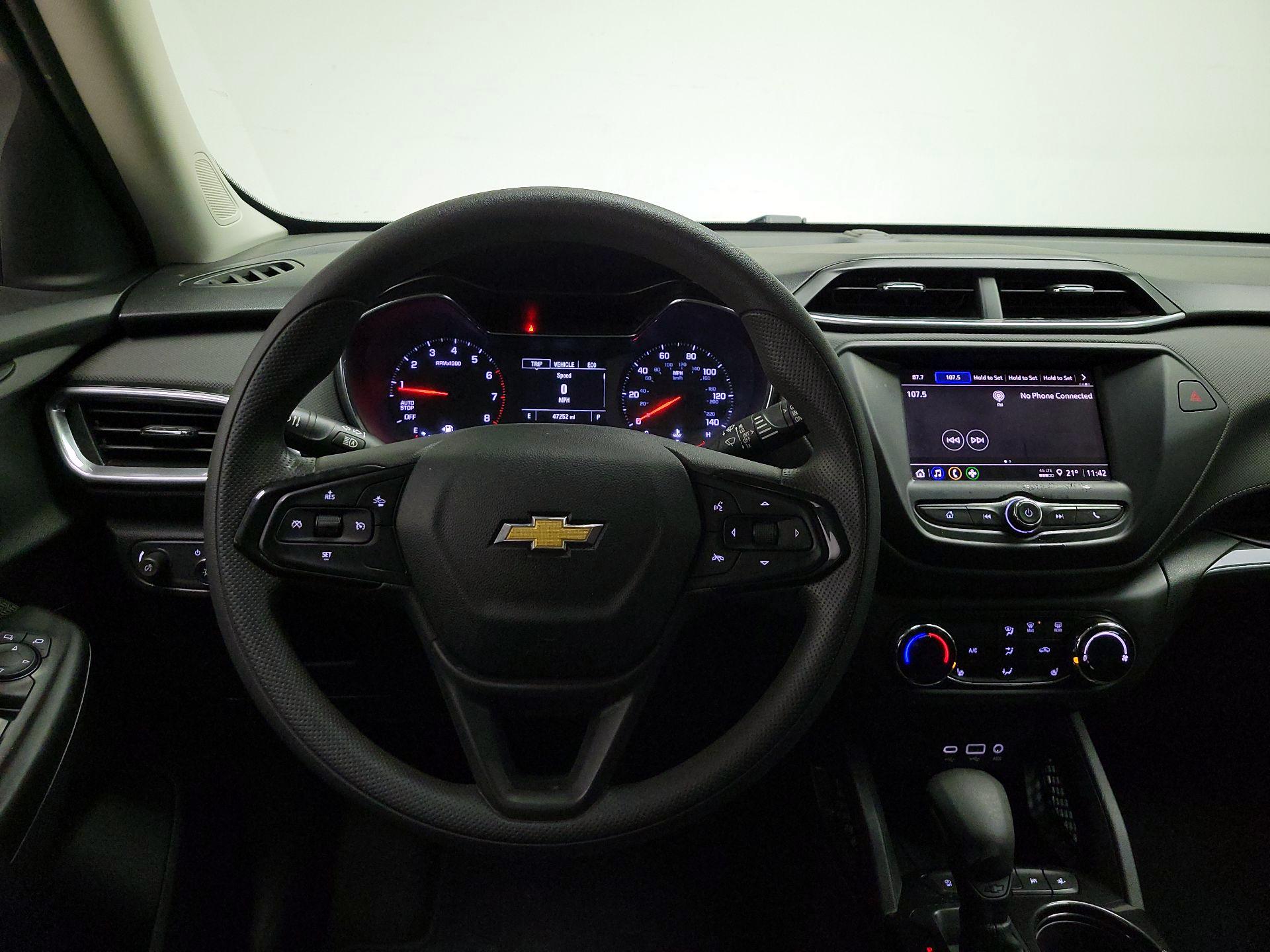 Thumbnail: 2022 Chevrolet TrailBlazer - 10