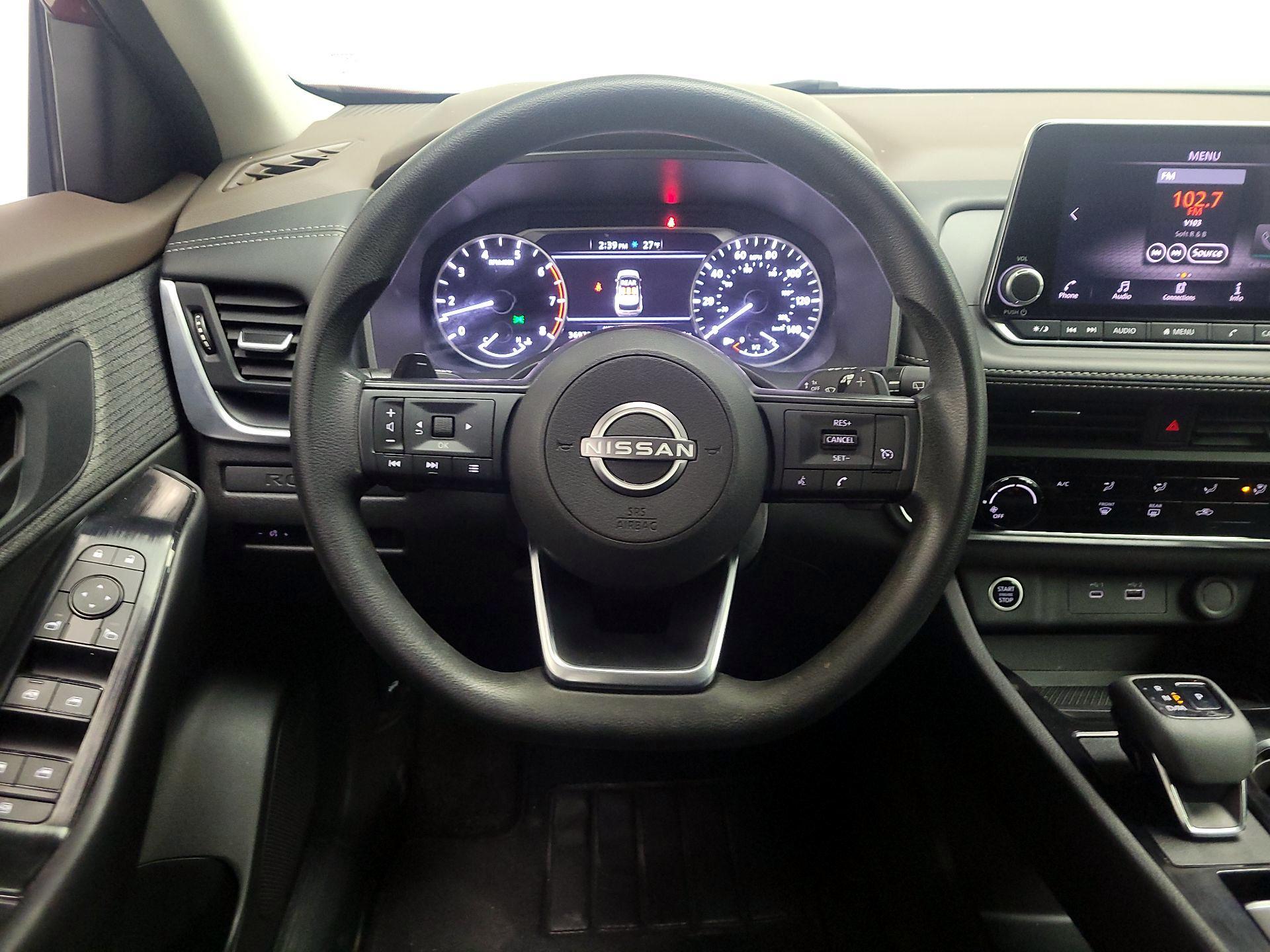 Thumbnail: 2023 Nissan Rogue - 10