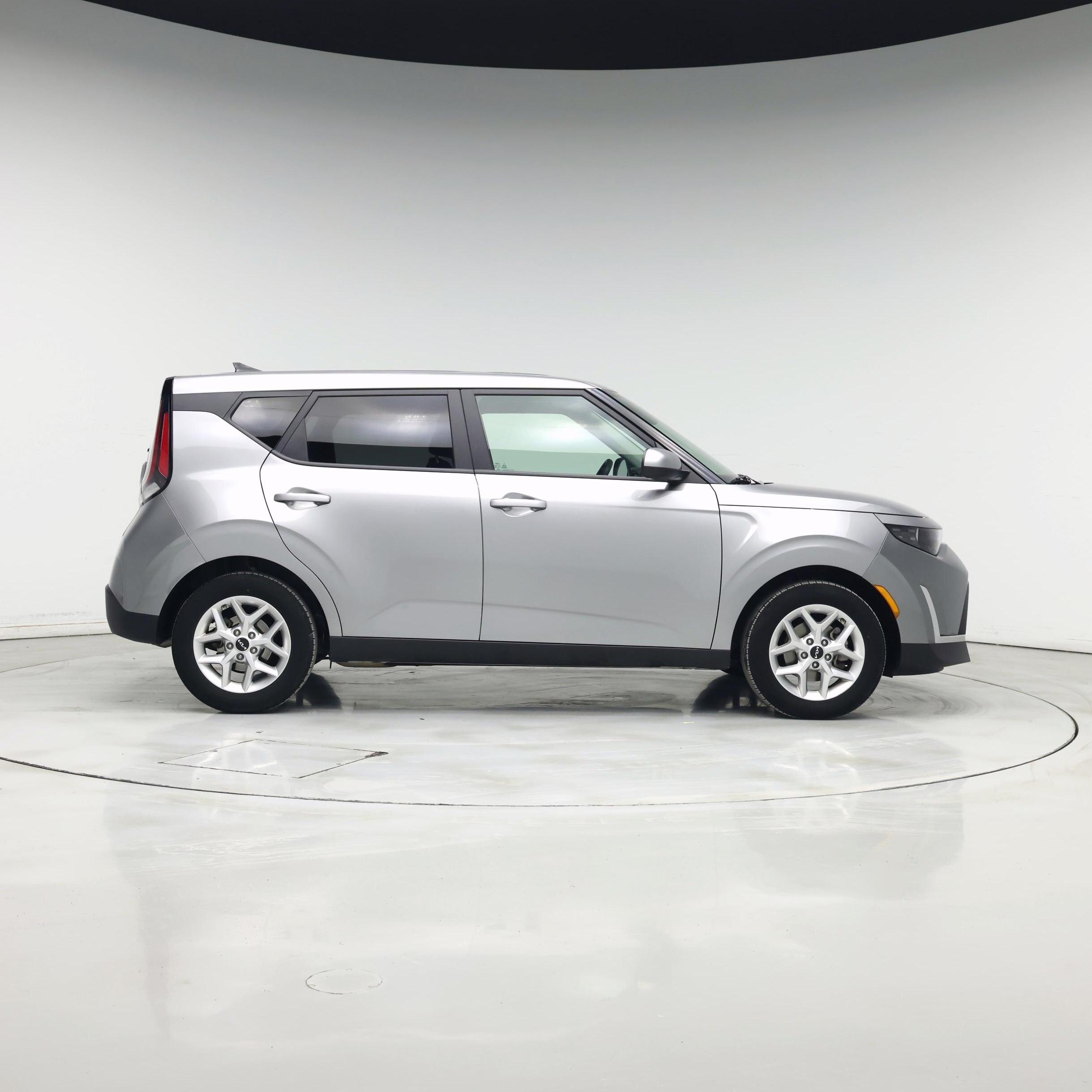 Thumbnail: 2024 Kia Soul - 7
