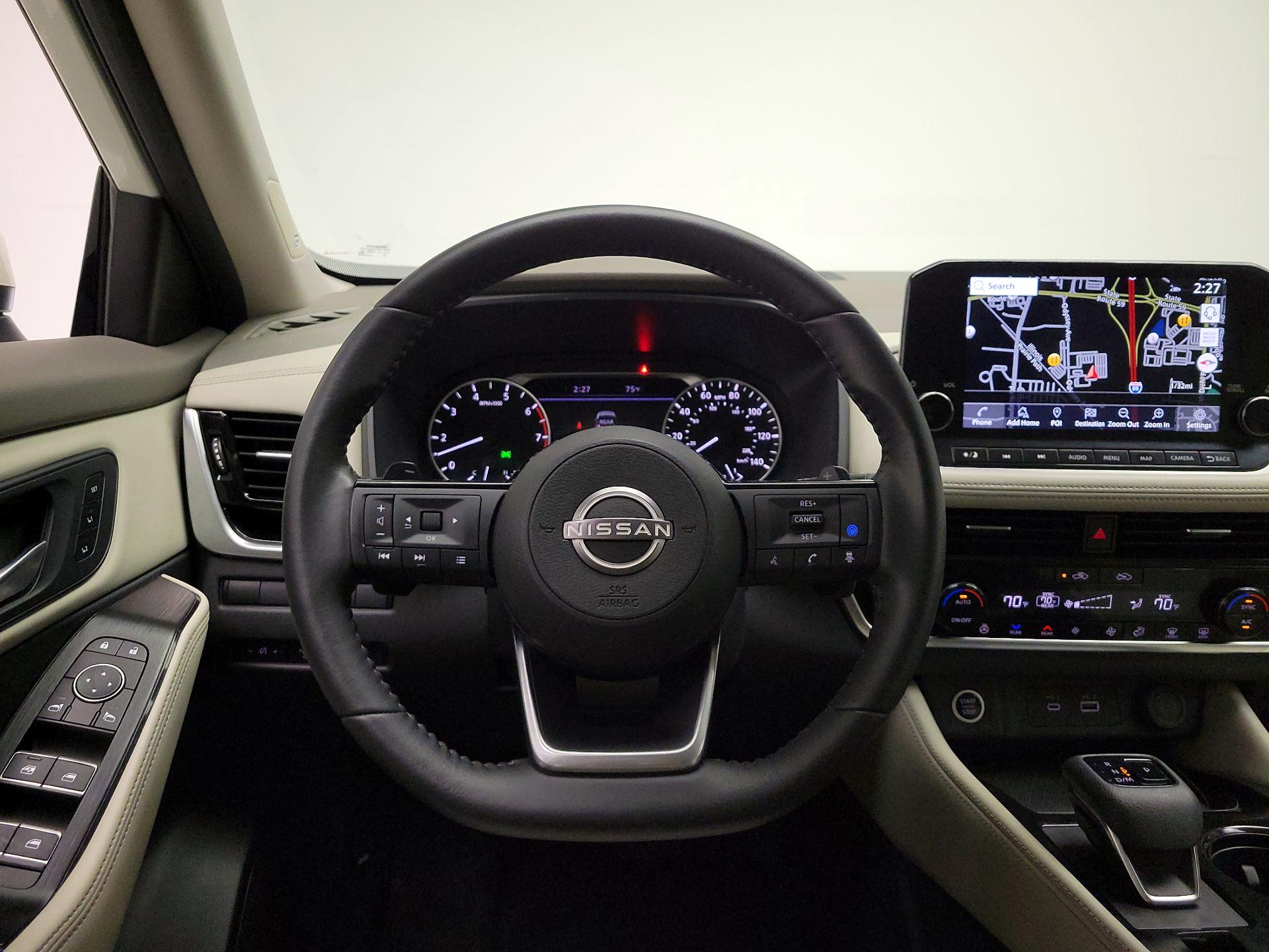 Thumbnail: 2023 Nissan Rogue - 10