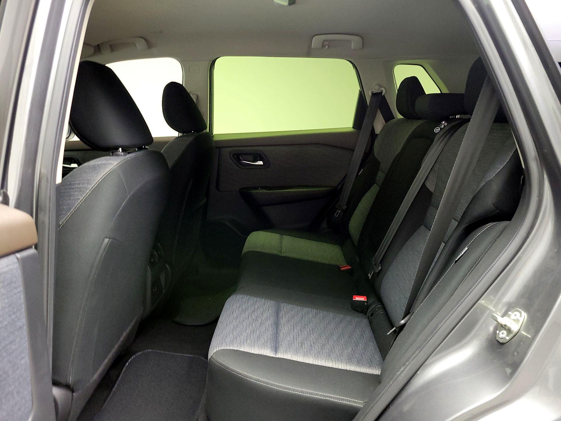 Thumbnail: 2023 Nissan Rogue - 19