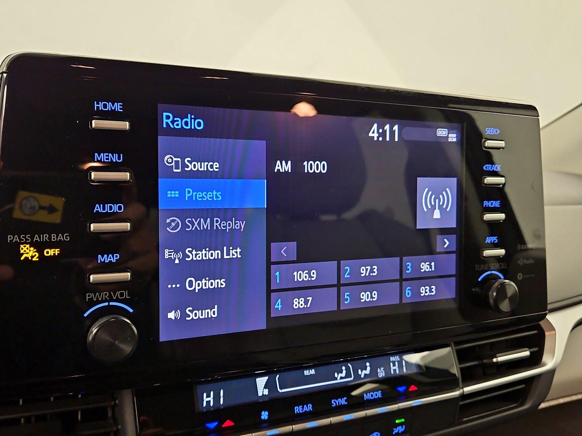 Thumbnail: 2024 Toyota Sienna - 15