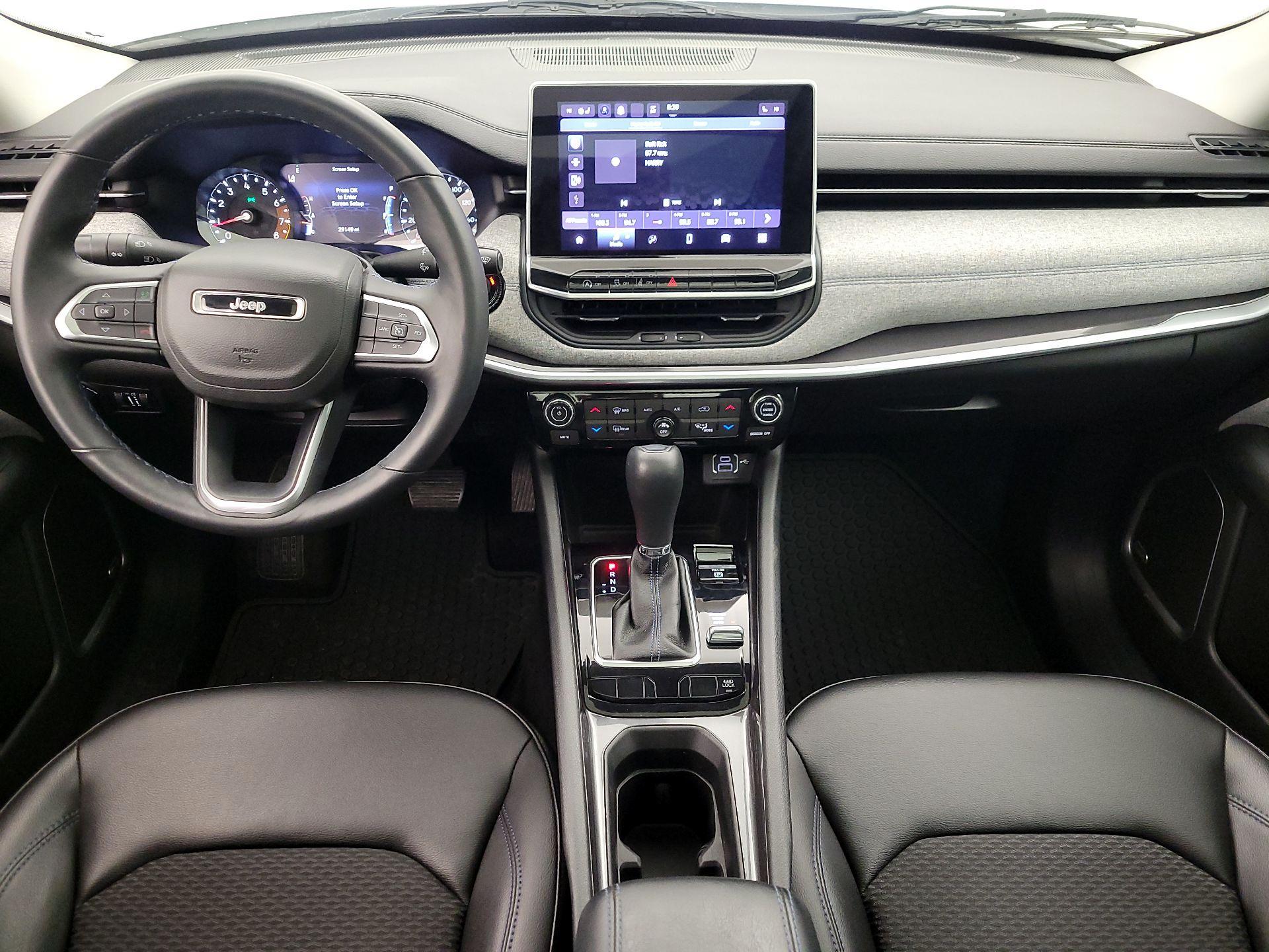 Thumbnail: 2022 Jeep Compass - 9