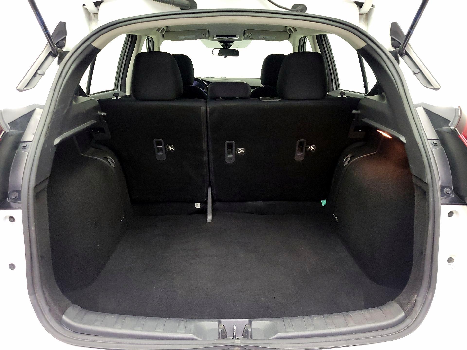 Thumbnail: 2023 Nissan Kicks - 20