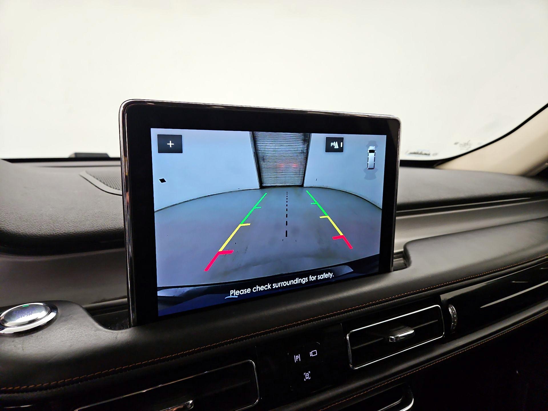 Thumbnail: 2022 Lincoln Aviator - 15