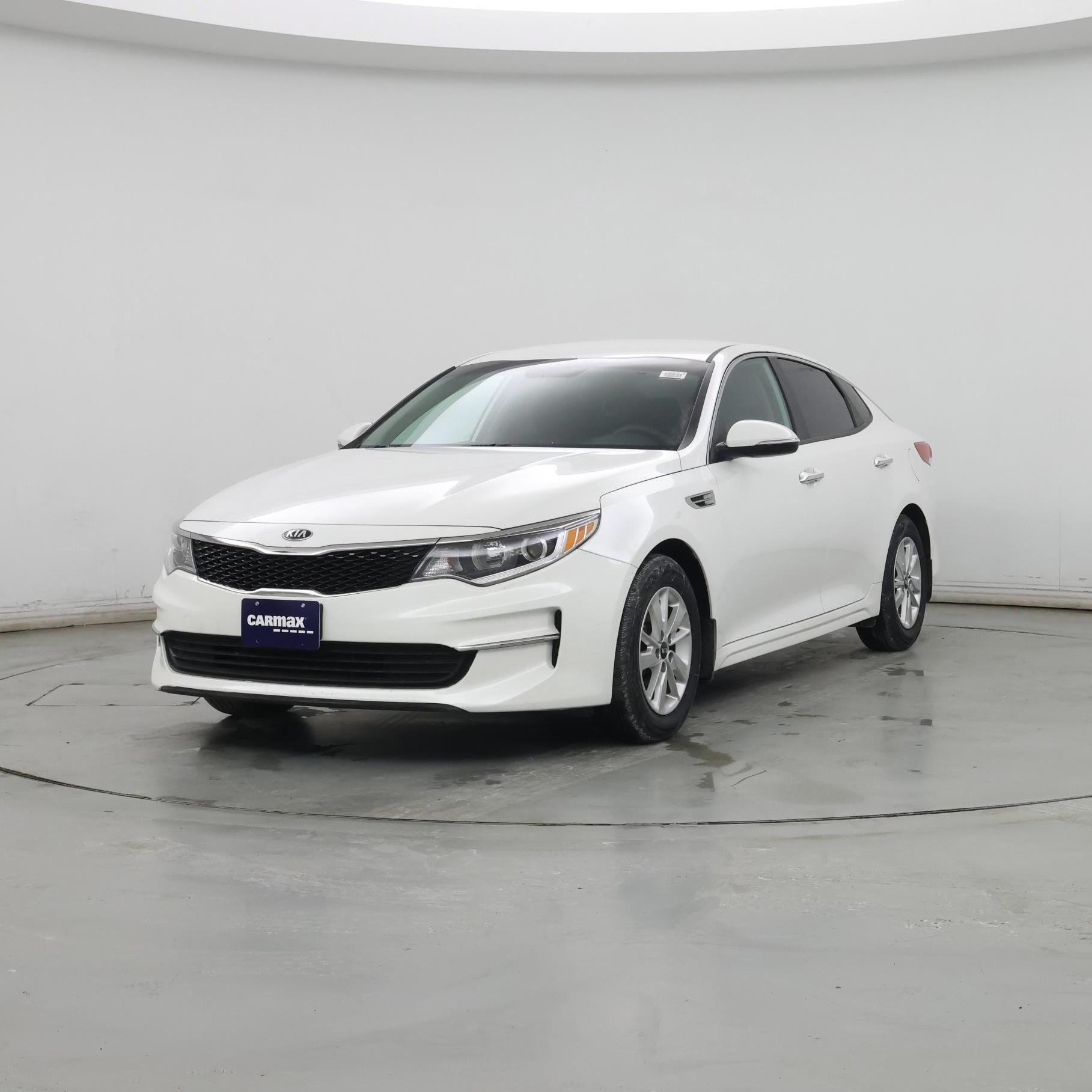 Thumbnail: 2017 Kia Optima - 4