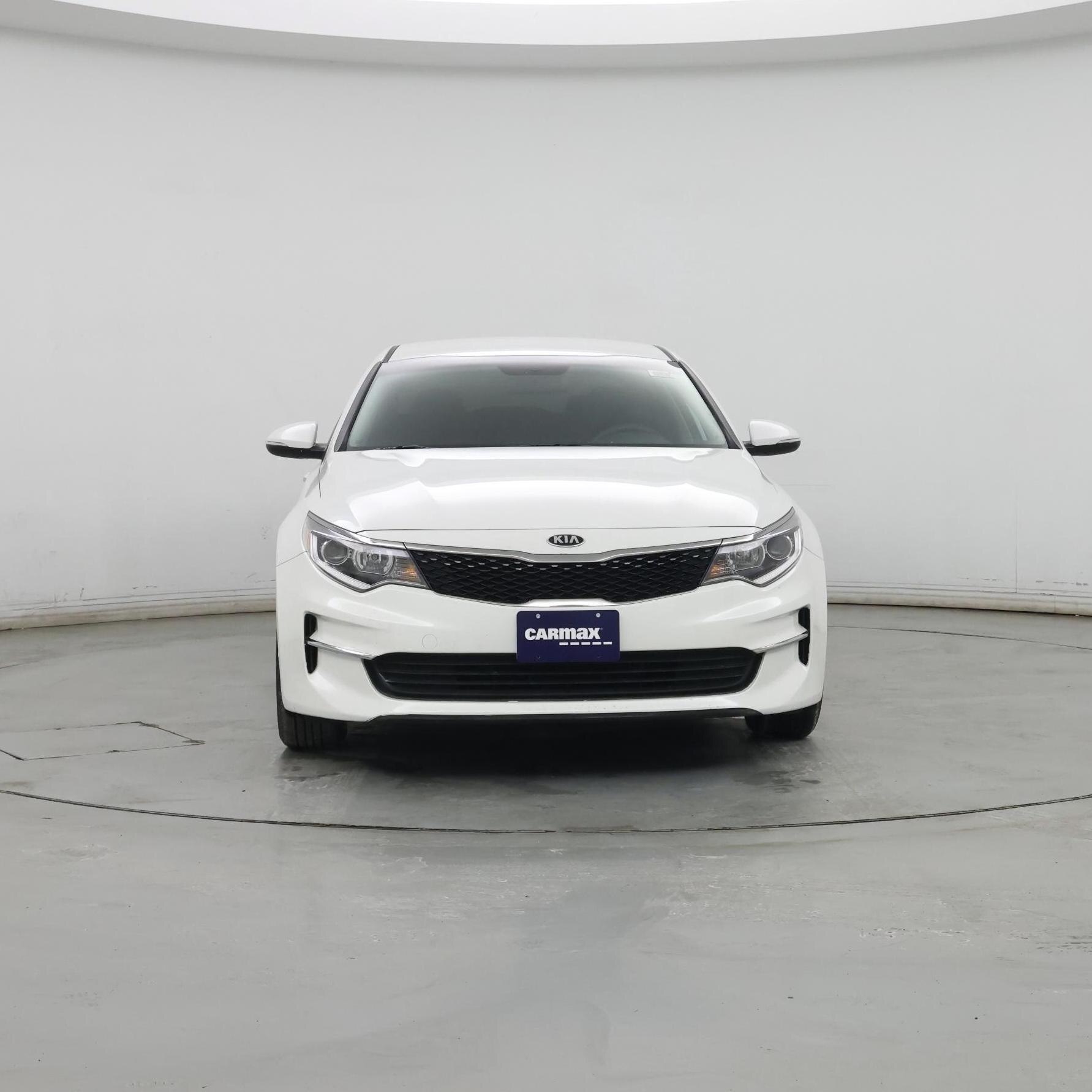 Thumbnail: 2017 Kia Optima - 5