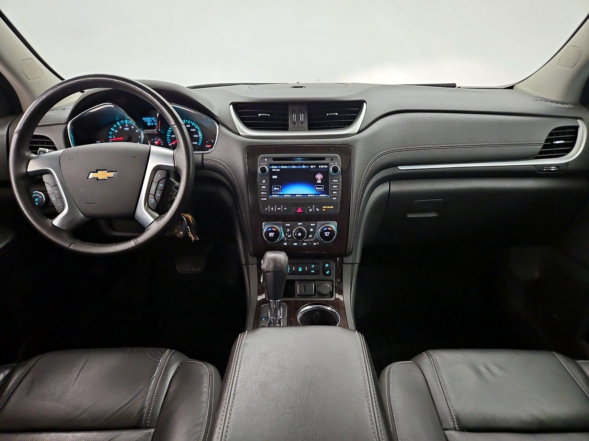 Thumbnail: 2017 Chevrolet Traverse - 9