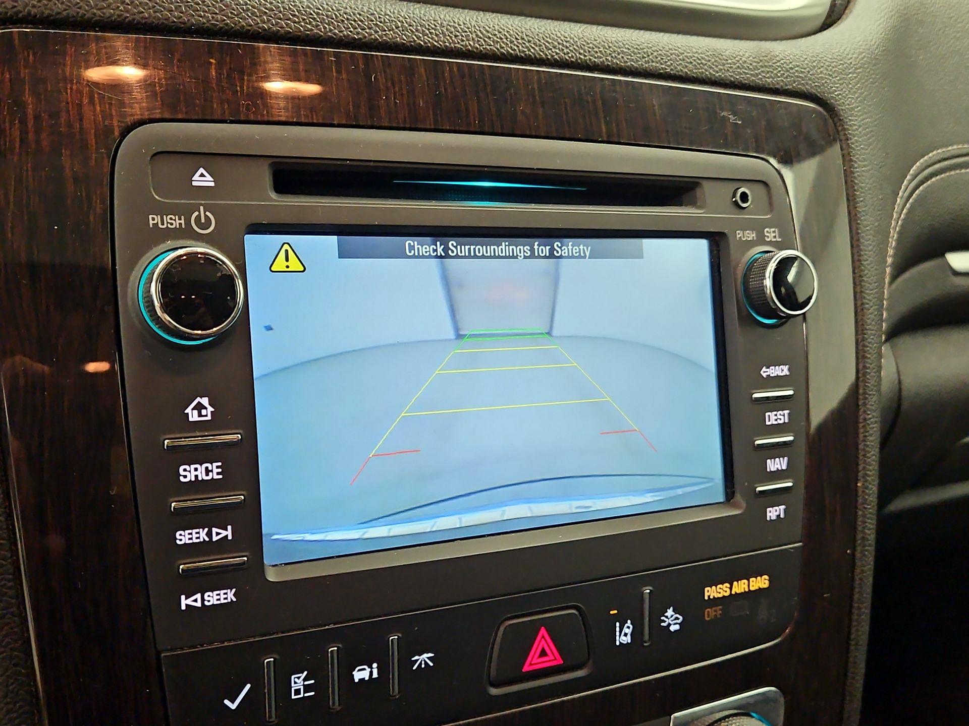 Thumbnail: 2017 Chevrolet Traverse - 14