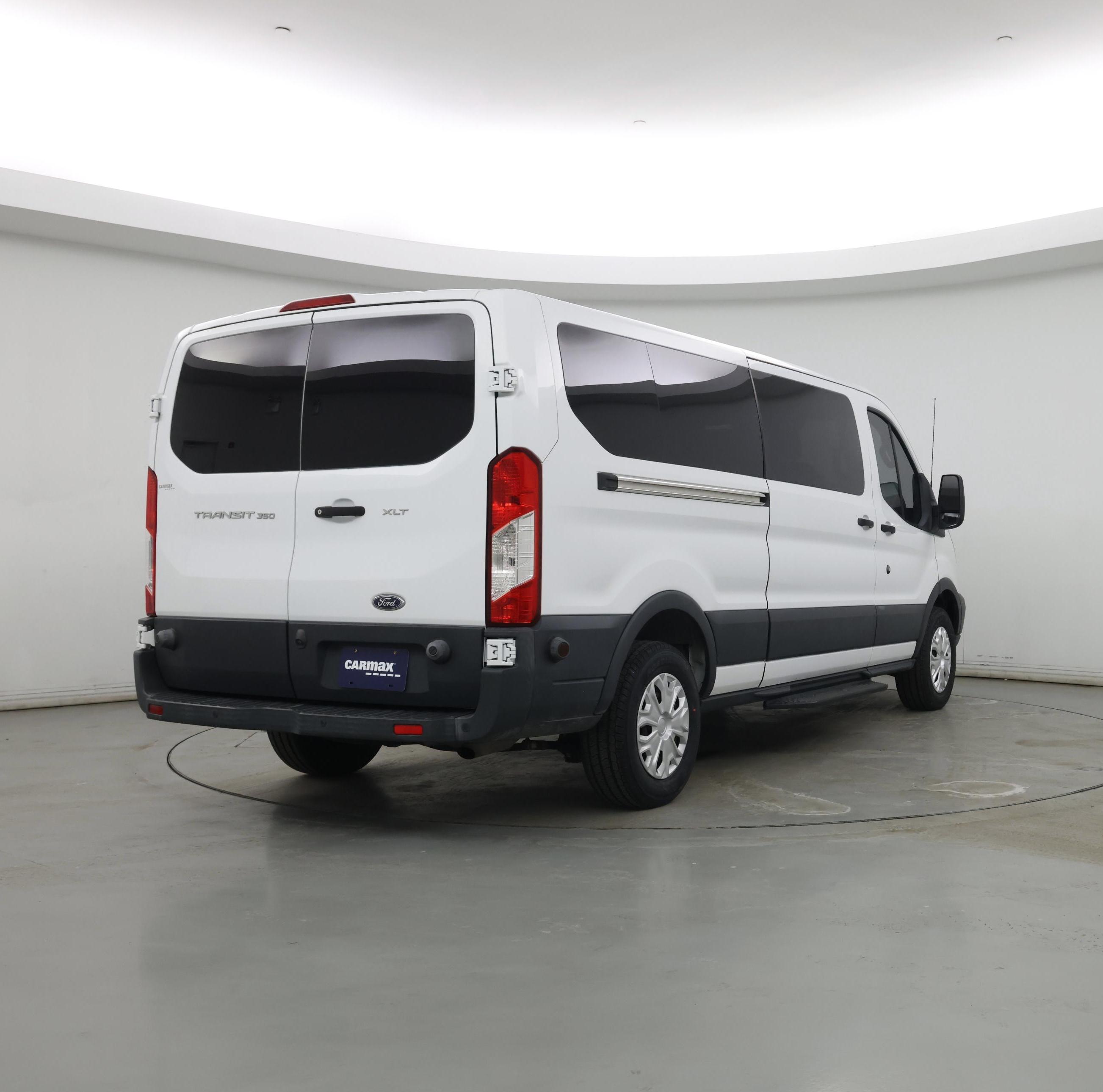 Thumbnail: 2018 Ford Transit Series - 8