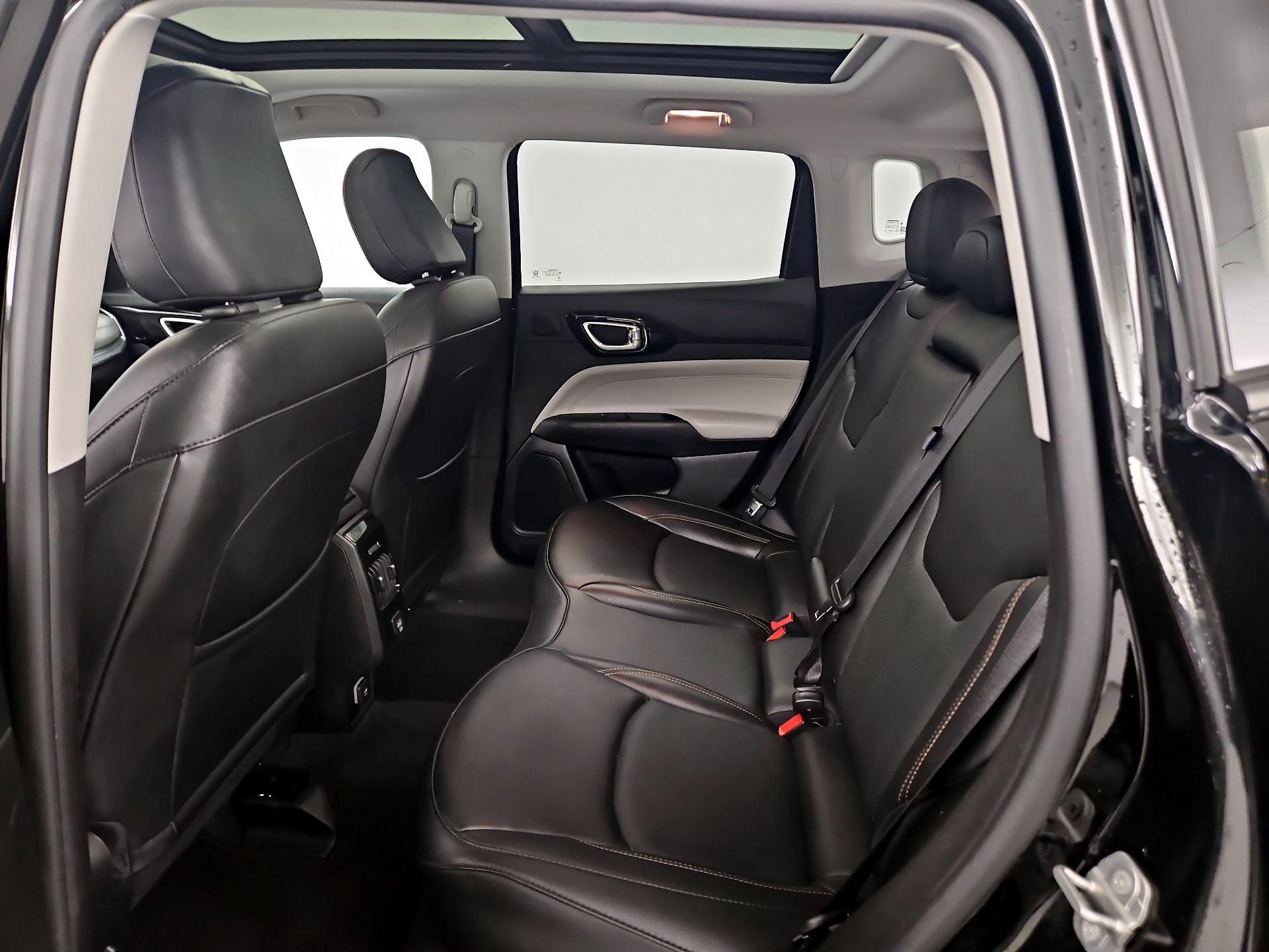 Thumbnail: 2022 Jeep Compass - 20