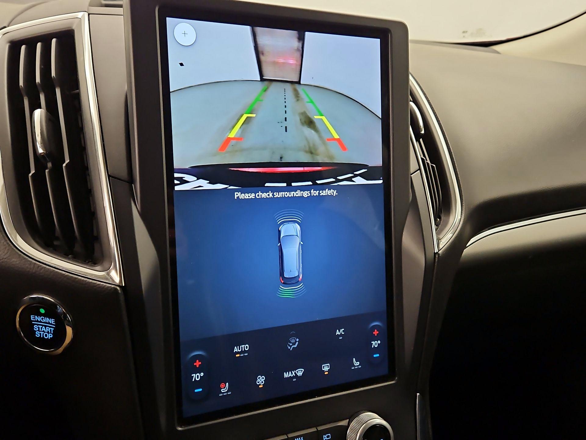 Thumbnail: 2023 Ford Edge - 14