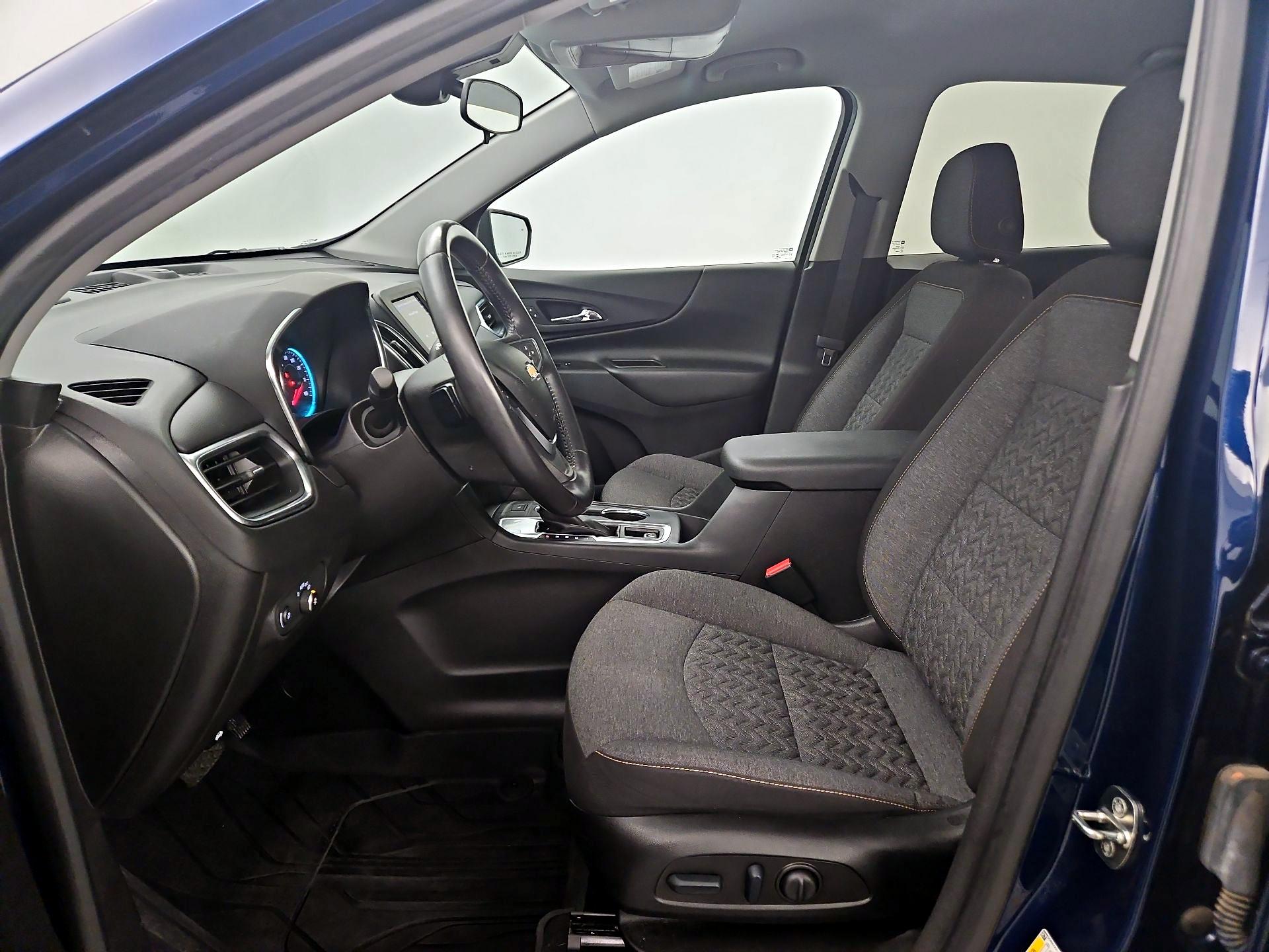 Thumbnail: 2022 Chevrolet Equinox - 11