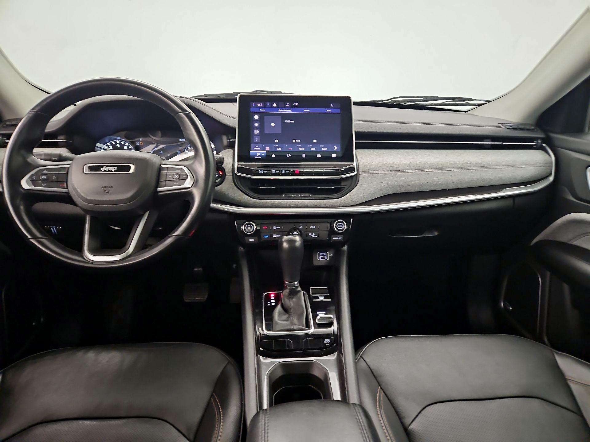 Thumbnail: 2022 Jeep Compass - 9