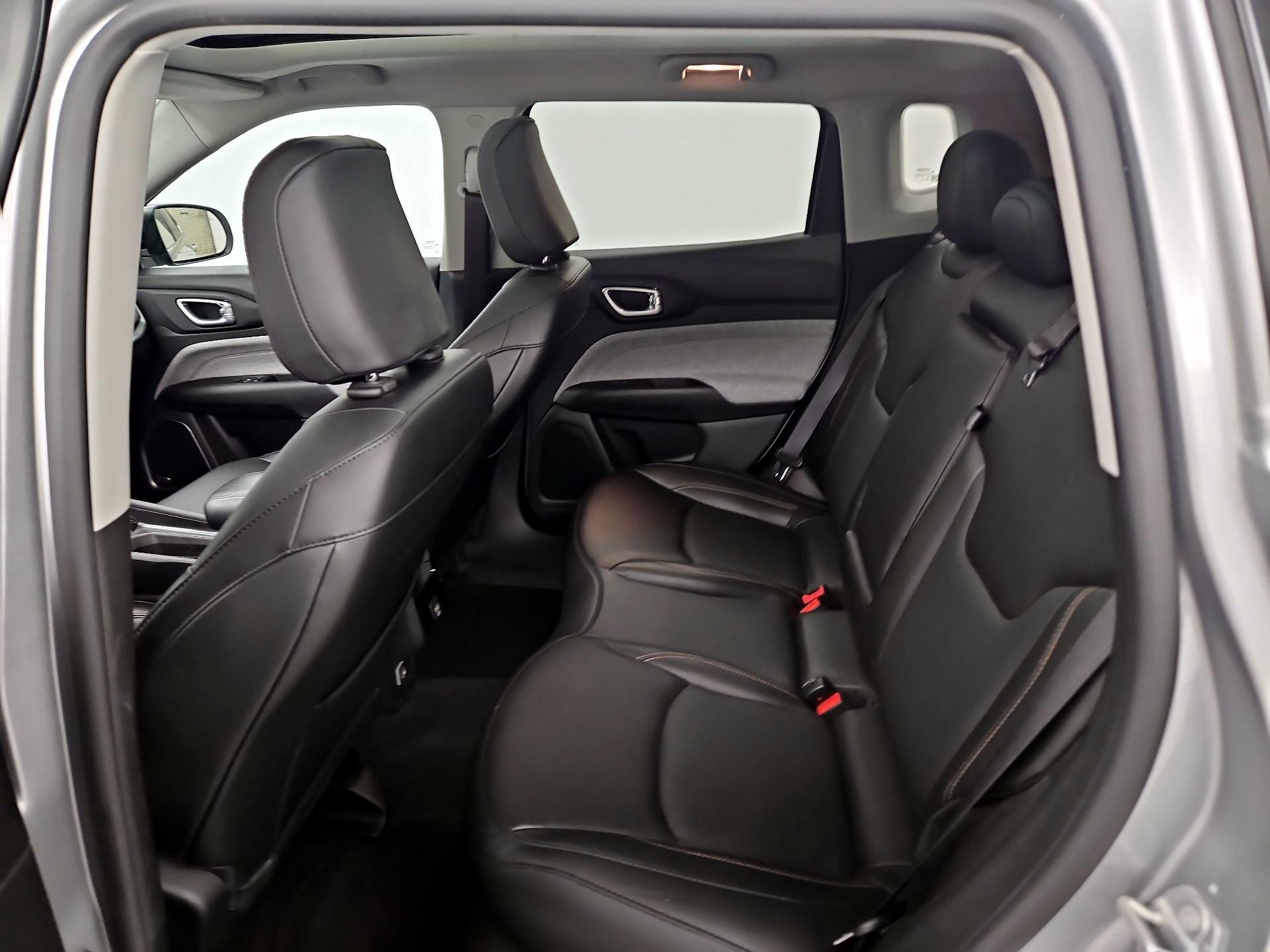 Thumbnail: 2022 Jeep Compass - 20