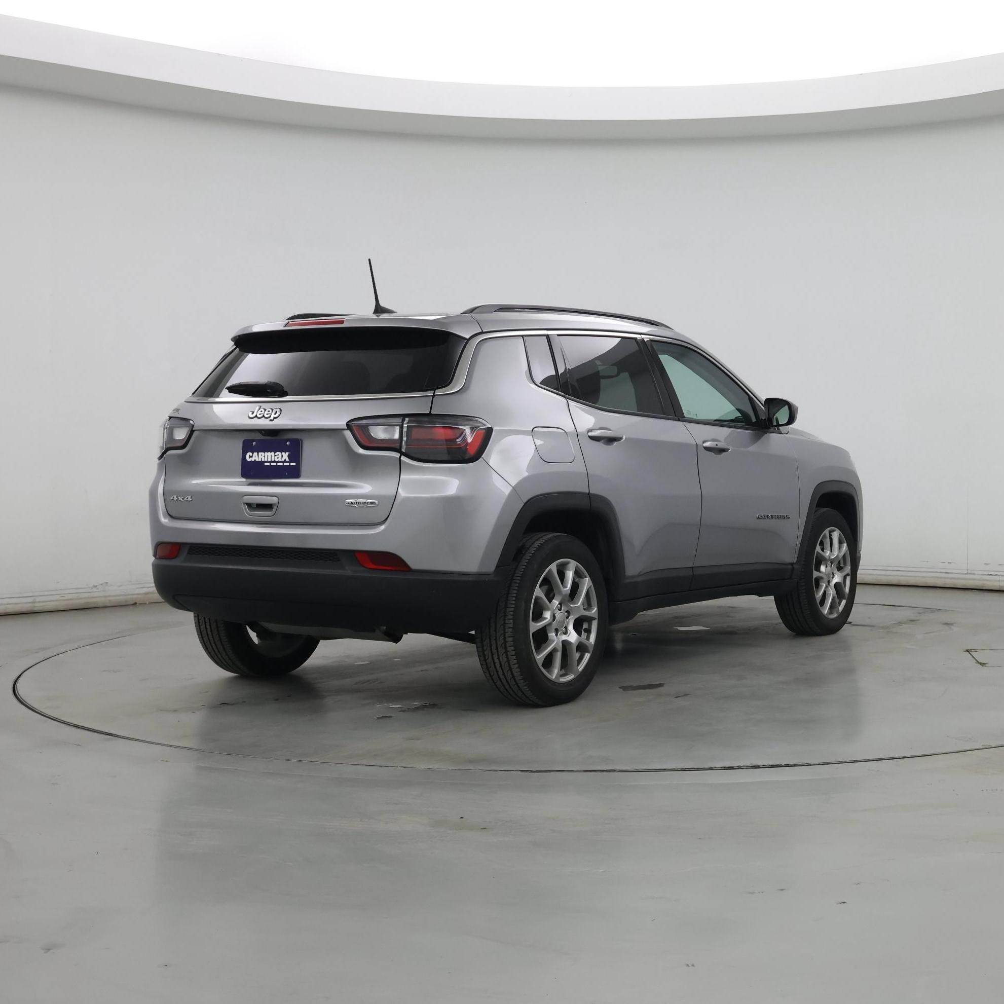 Thumbnail: 2022 Jeep Compass - 8