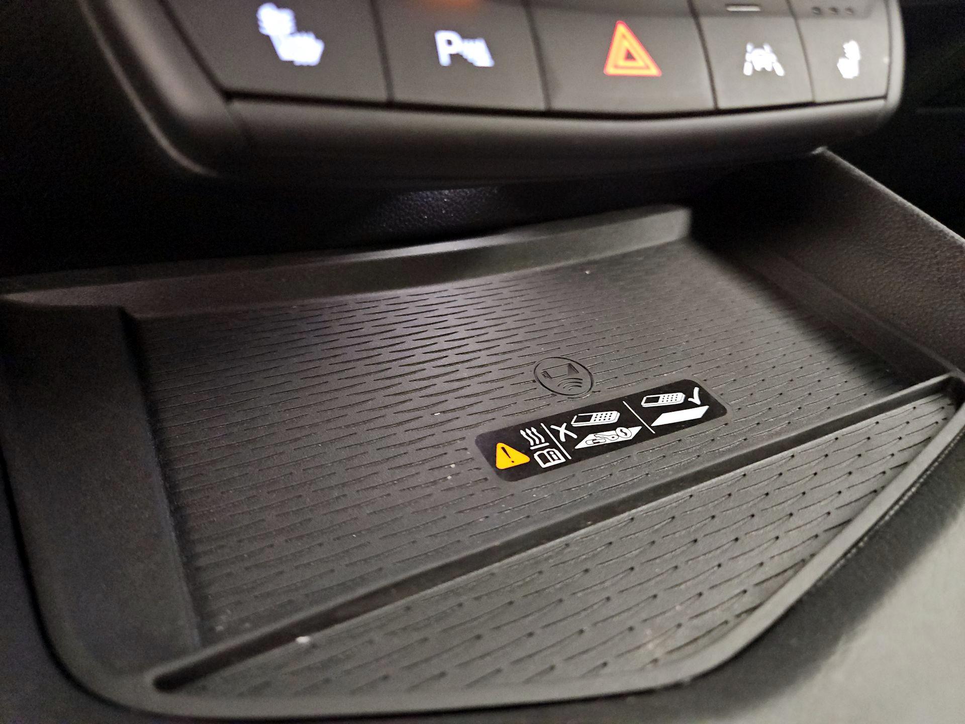 Thumbnail: 2024 Cadillac CT4 - 19