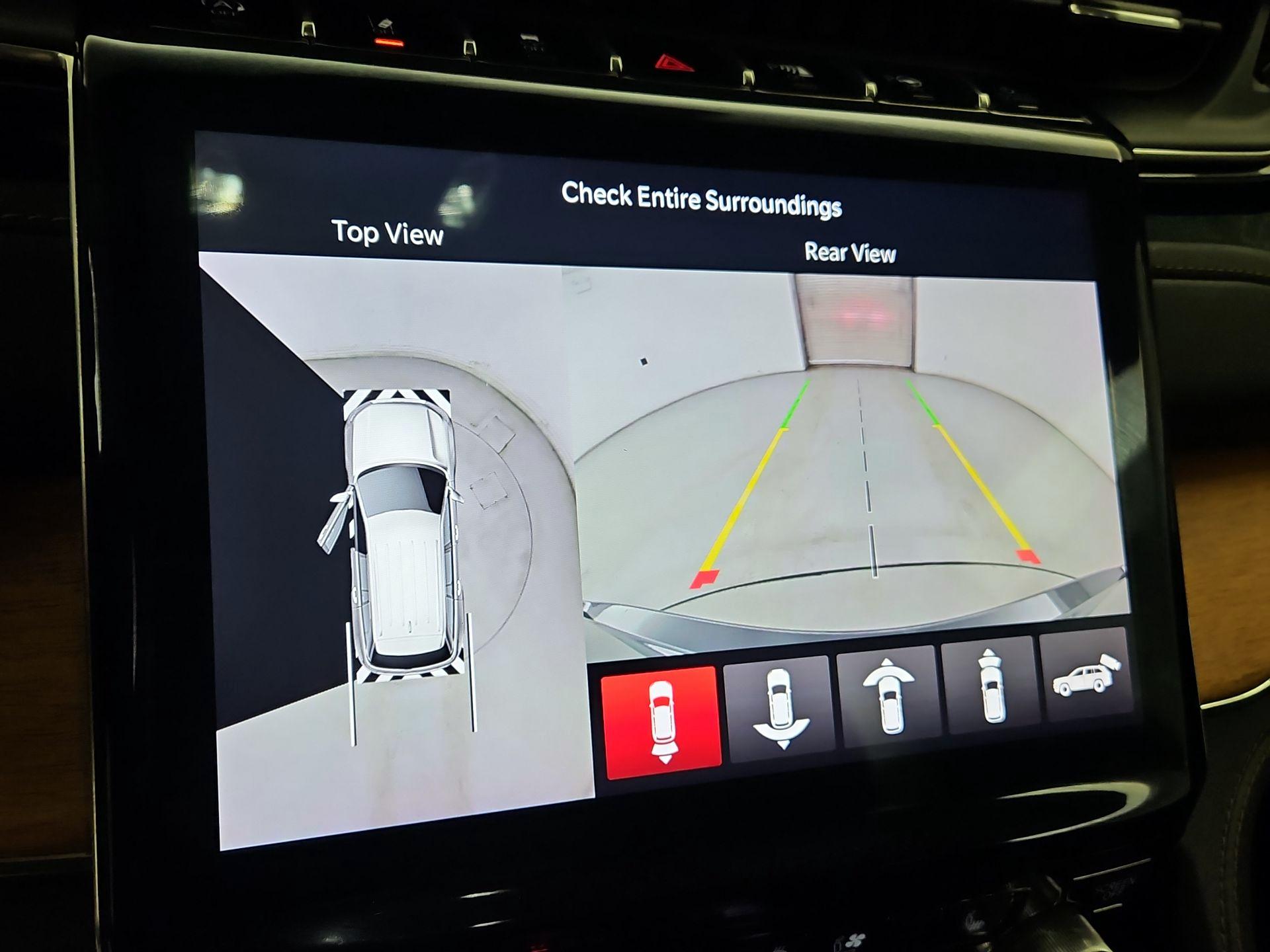 Thumbnail: 2023 Jeep Grand Cherokee - 15