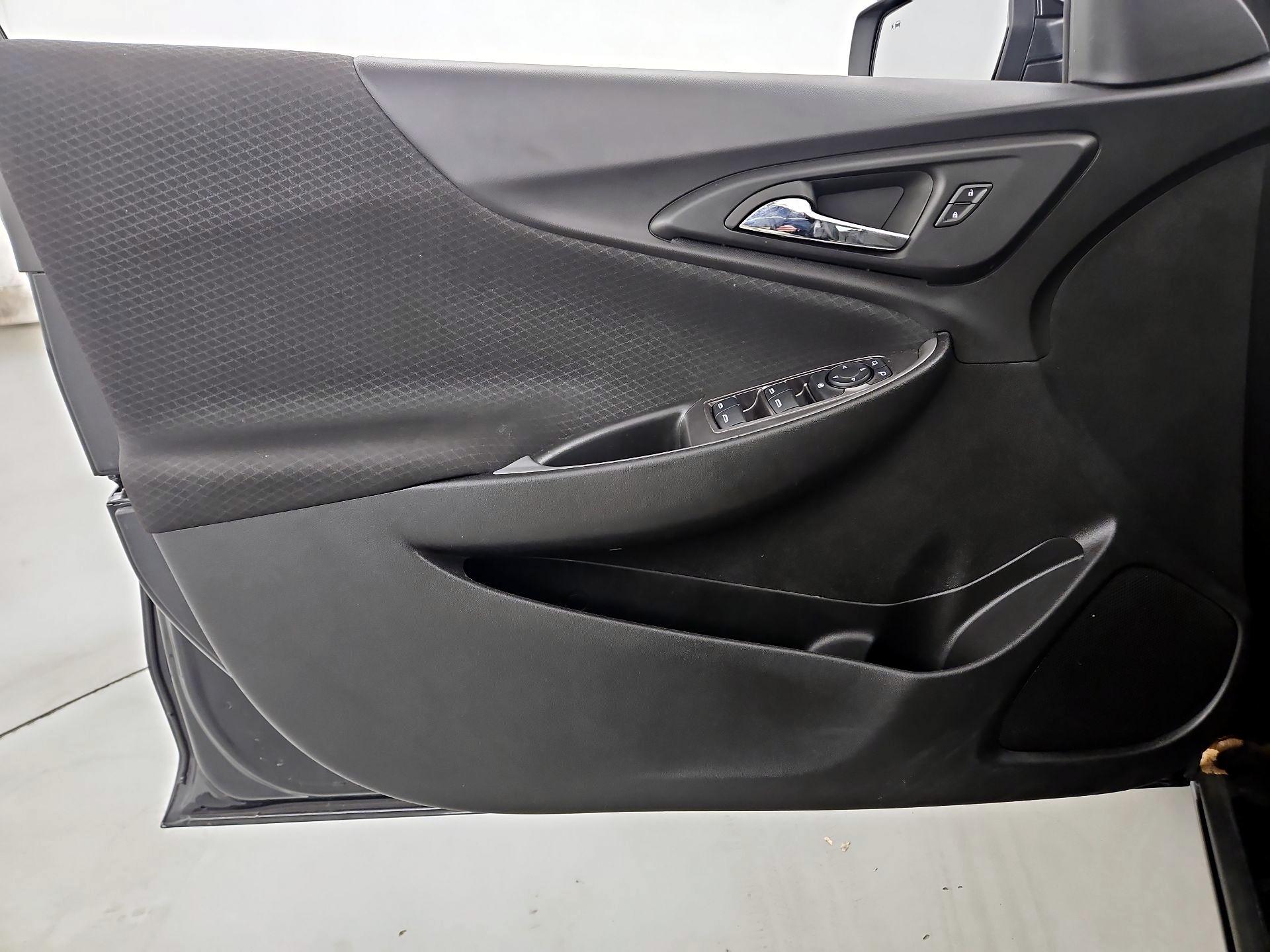 Thumbnail: 2025 Chevrolet Malibu - 12