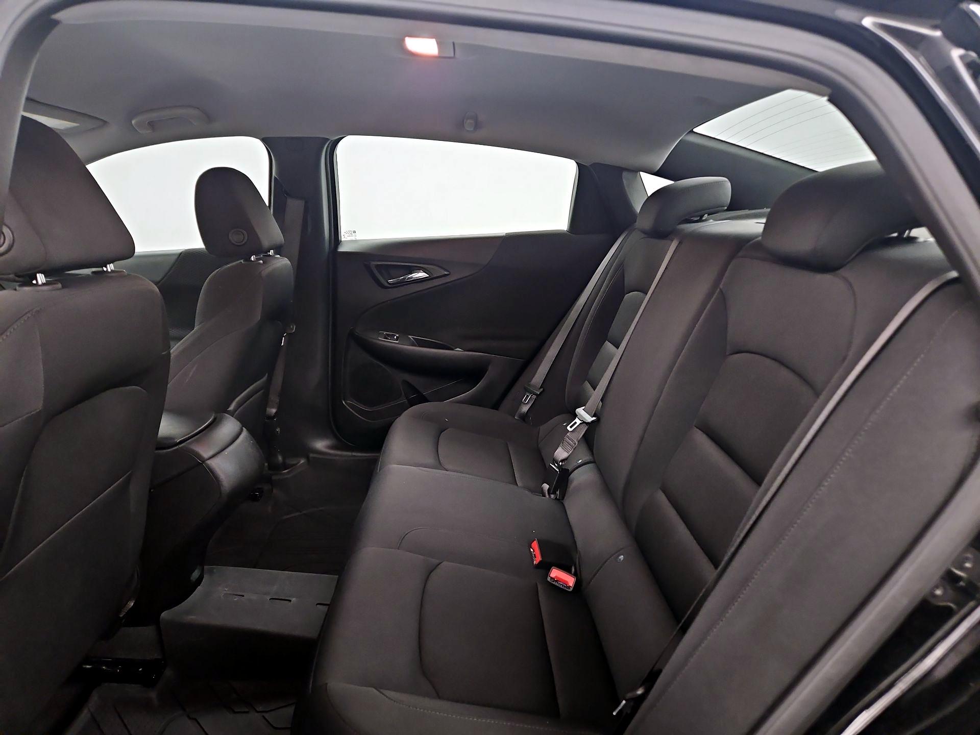 Thumbnail: 2025 Chevrolet Malibu - 19