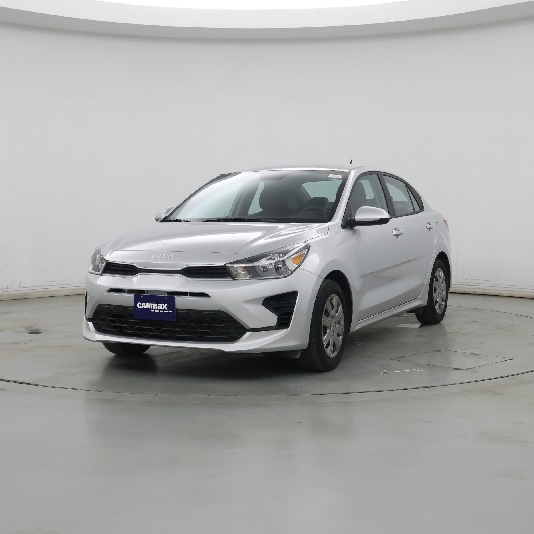 Thumbnail: 2023 Kia Rio - 4