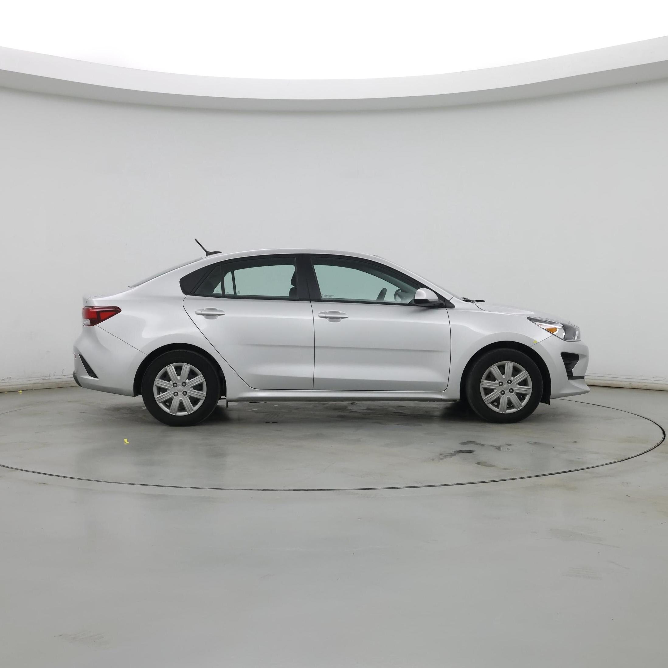 Thumbnail: 2023 Kia Rio - 7