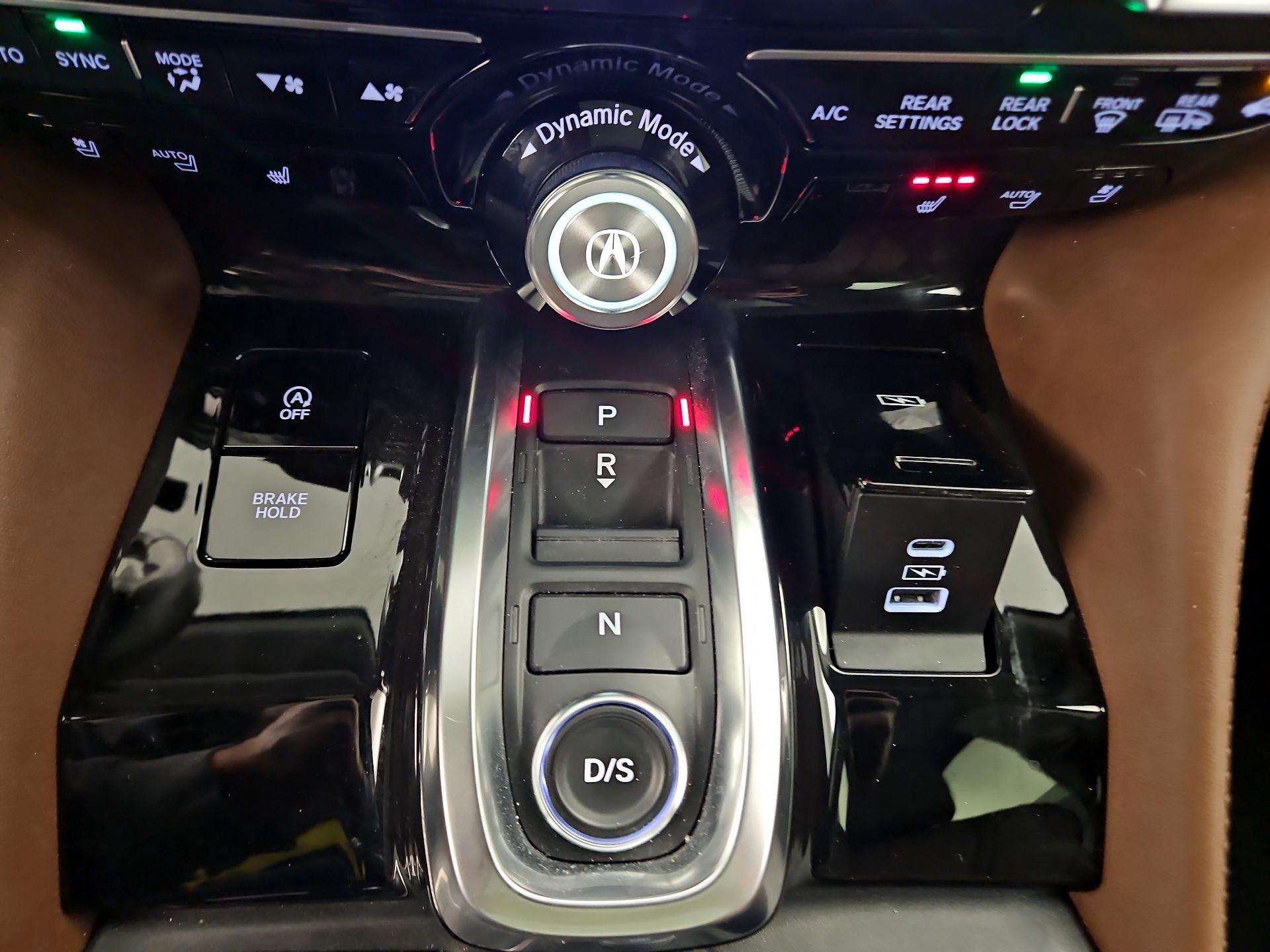 Thumbnail: 2022 Acura MDX - 18