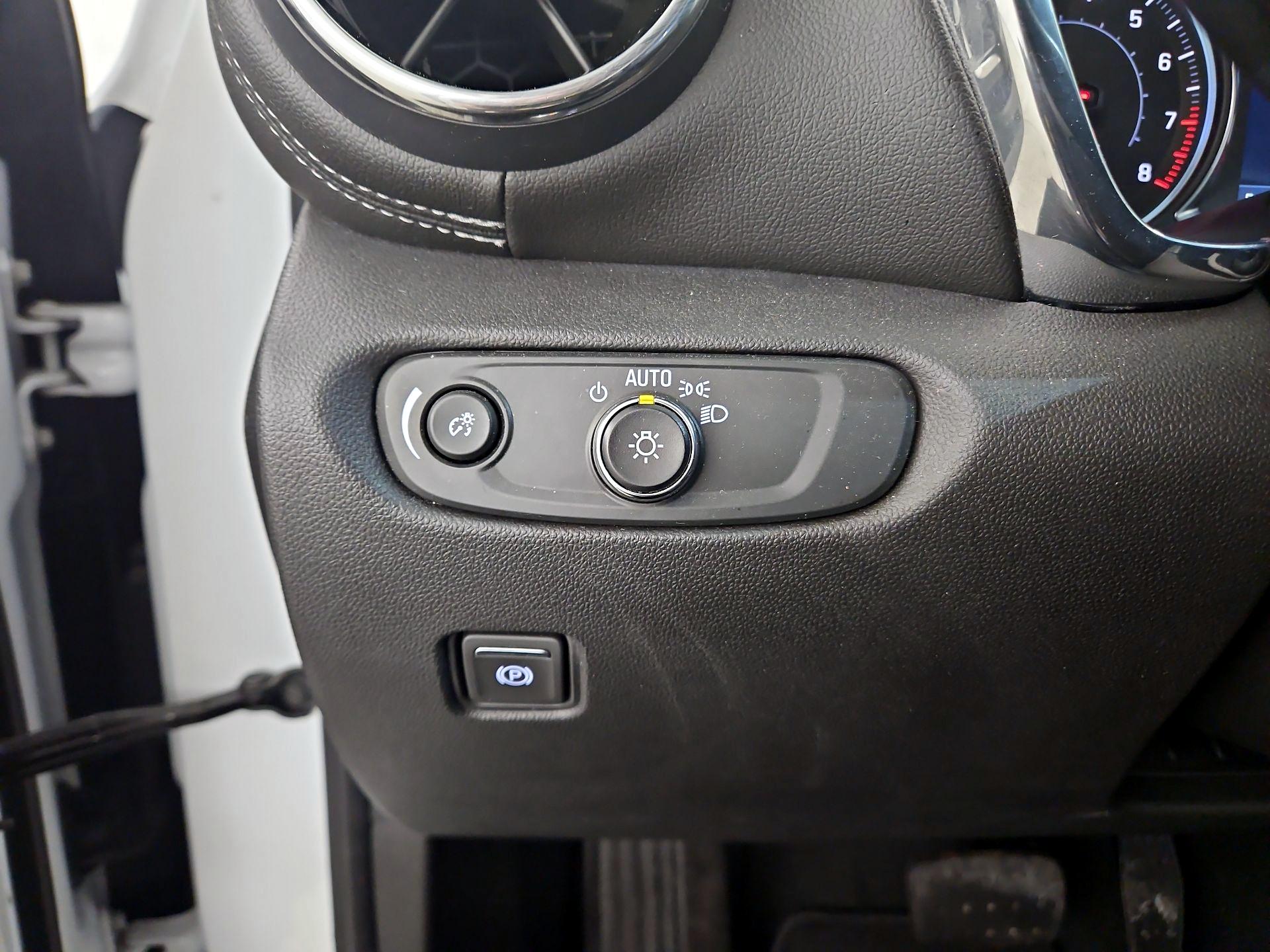 Thumbnail: 2023 Chevrolet Blazer - 13