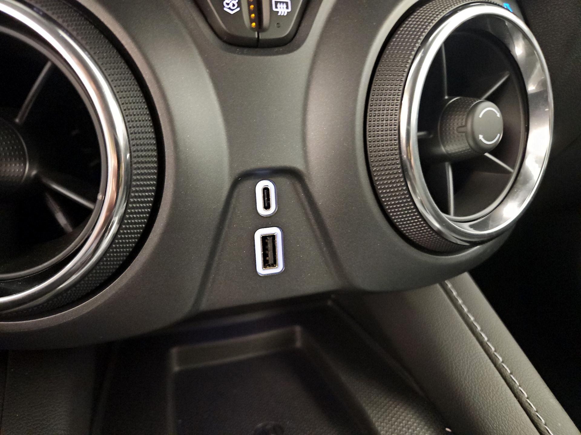 Thumbnail: 2023 Chevrolet Blazer - 18