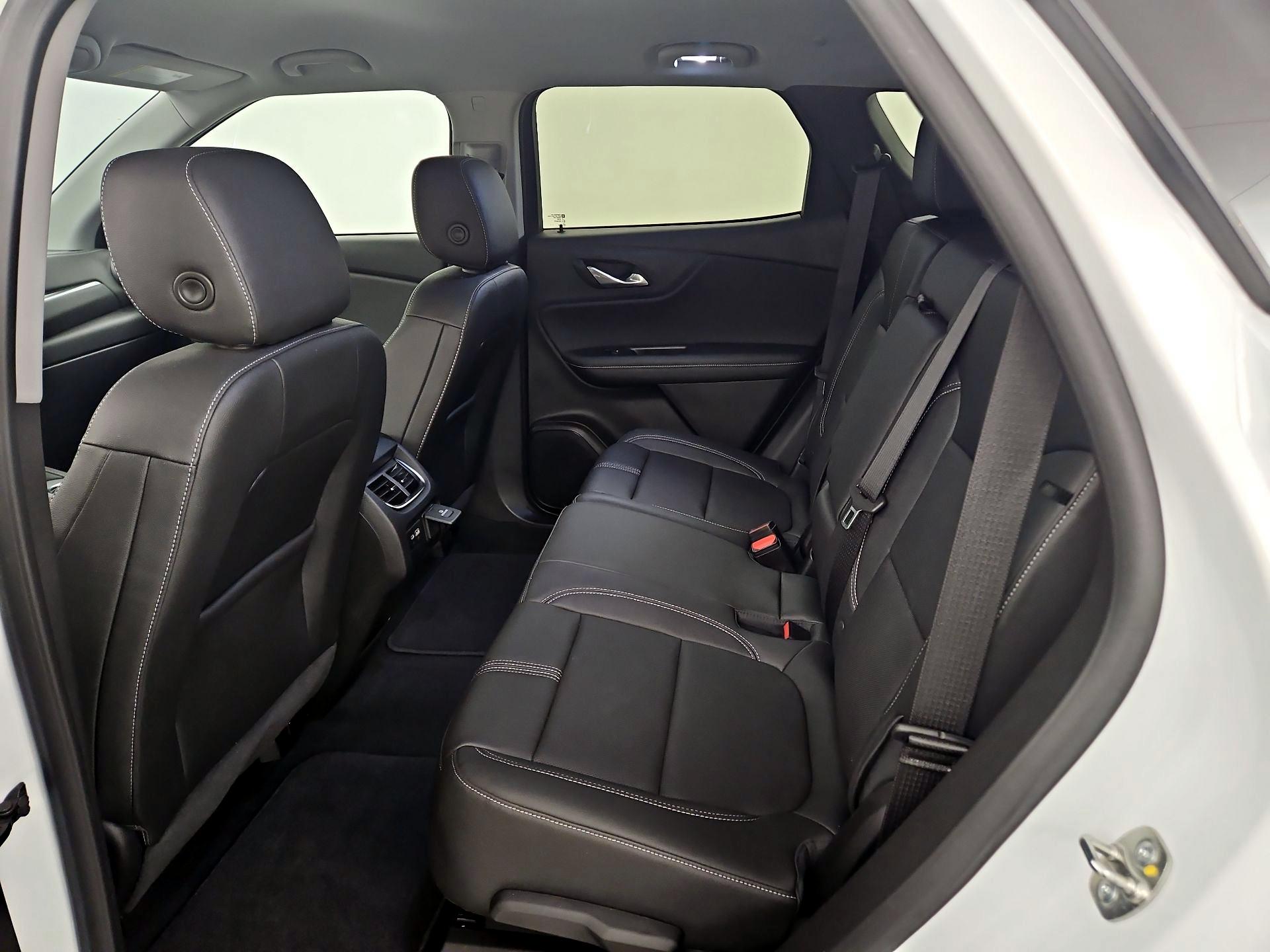 Thumbnail: 2023 Chevrolet Blazer - 19