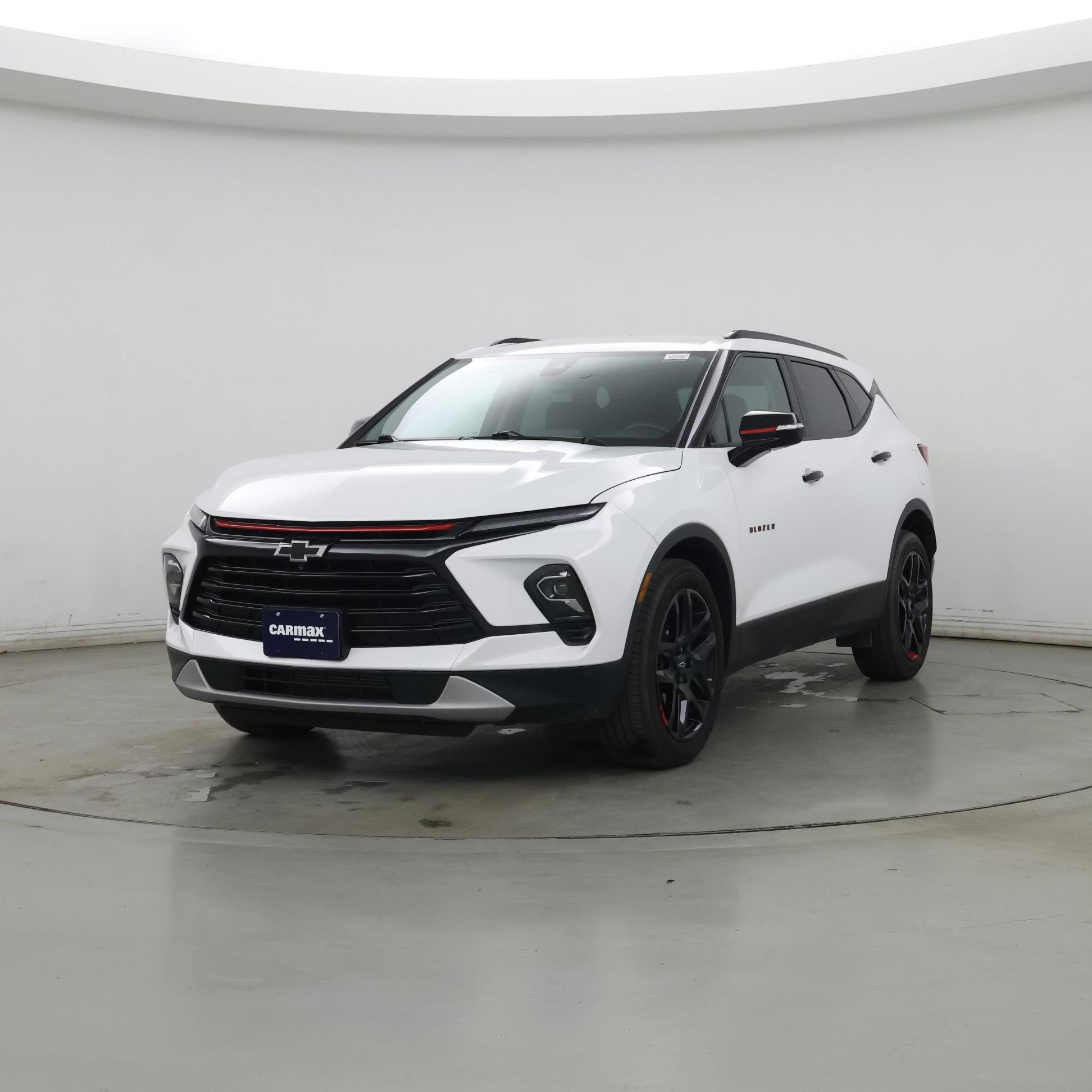 Thumbnail: 2023 Chevrolet Blazer - 4