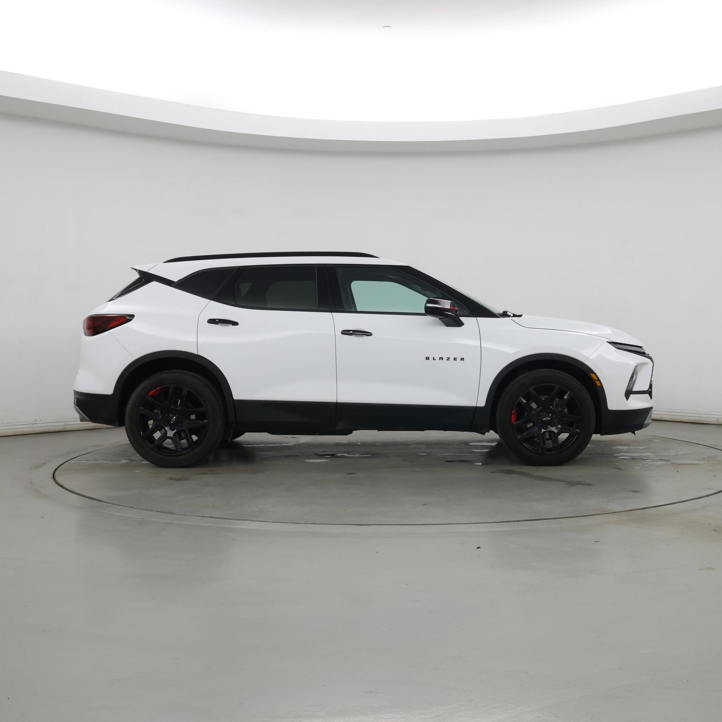 Thumbnail: 2023 Chevrolet Blazer - 7